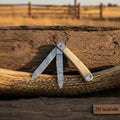 2-Blade Damascus Bone Trapper with Wood-Grain Damascus Blades