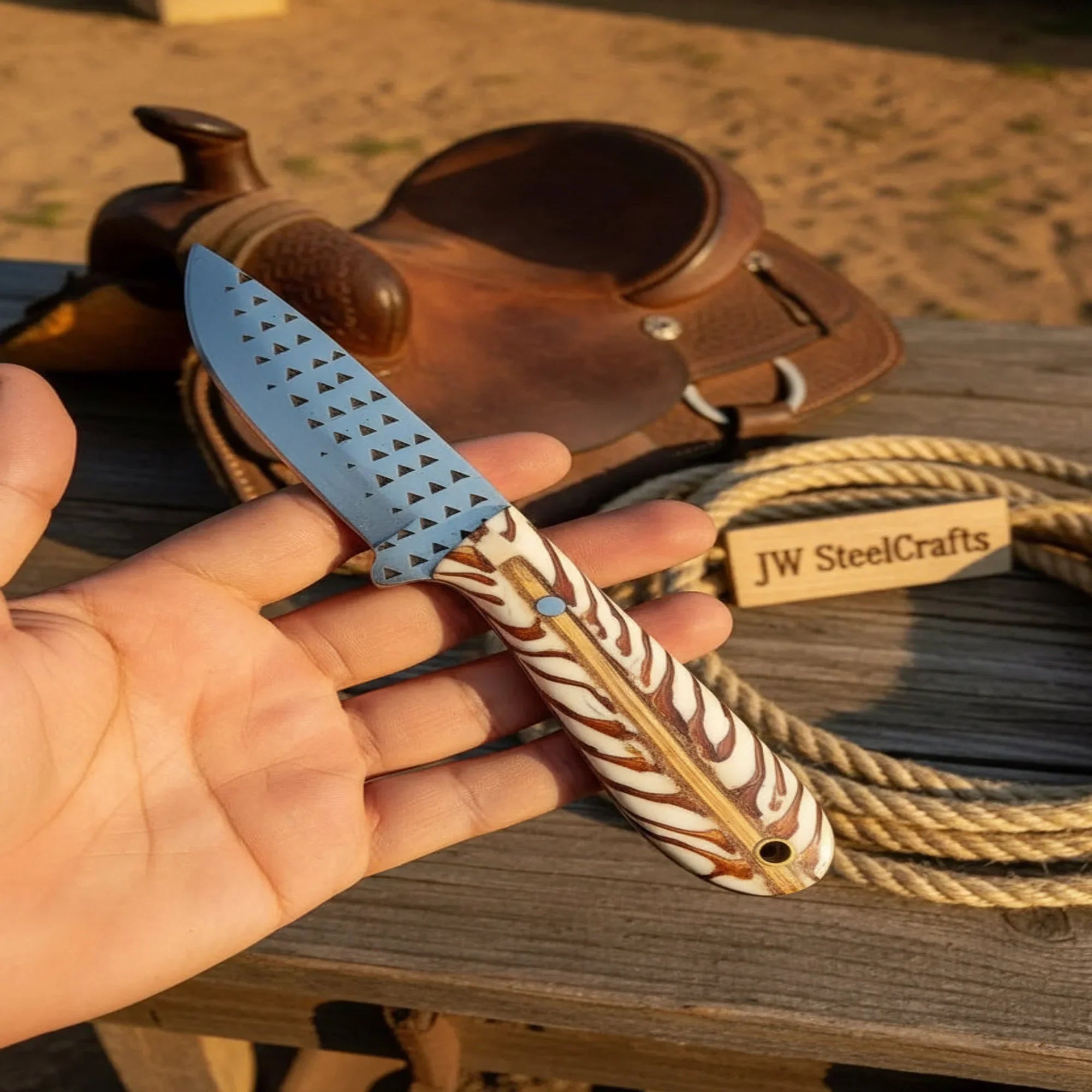 Pinecone Epoxy Ranch Knife with Pinecone Resin Handle