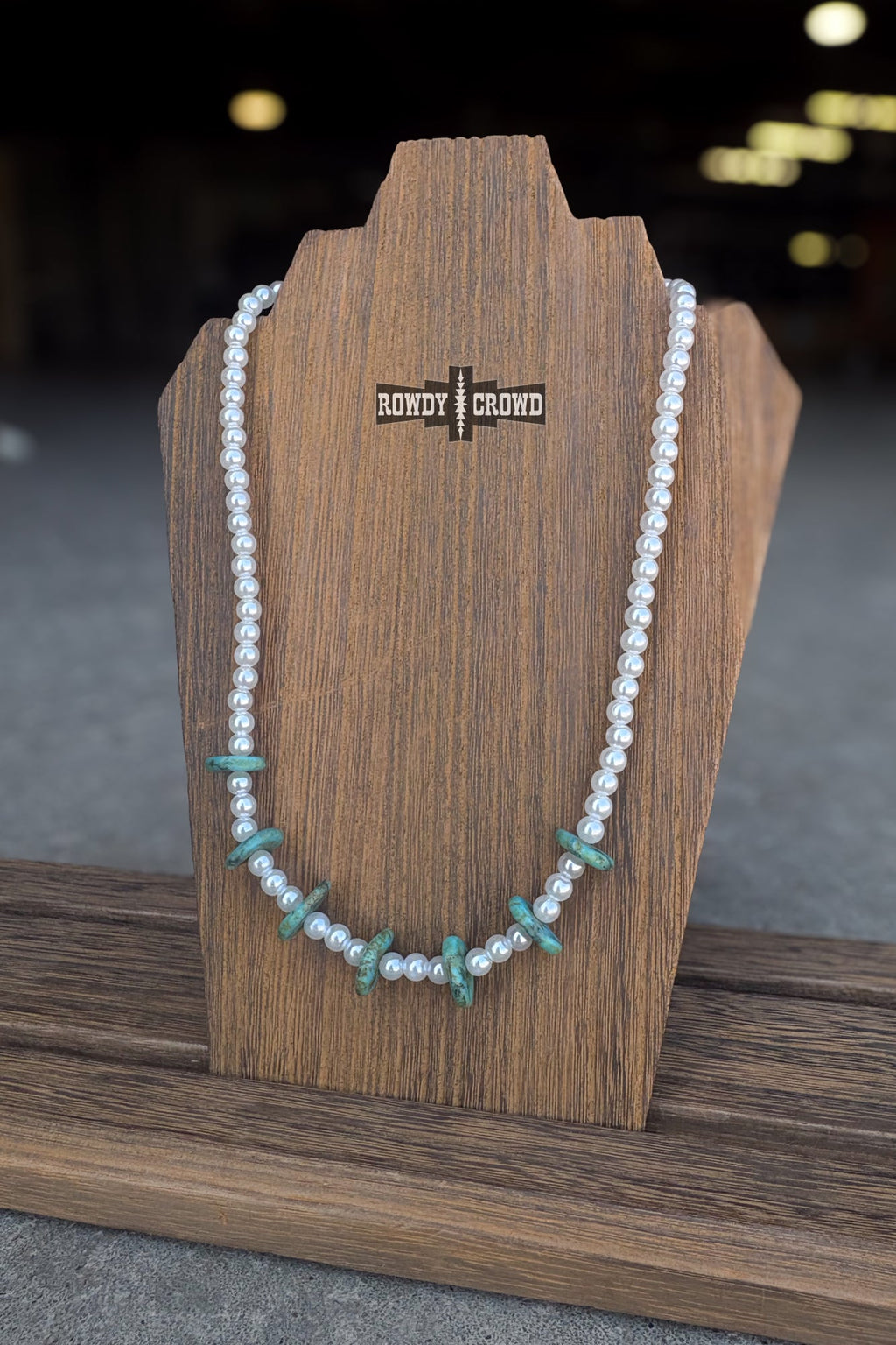 DS Lonesome Pearl Necklaces