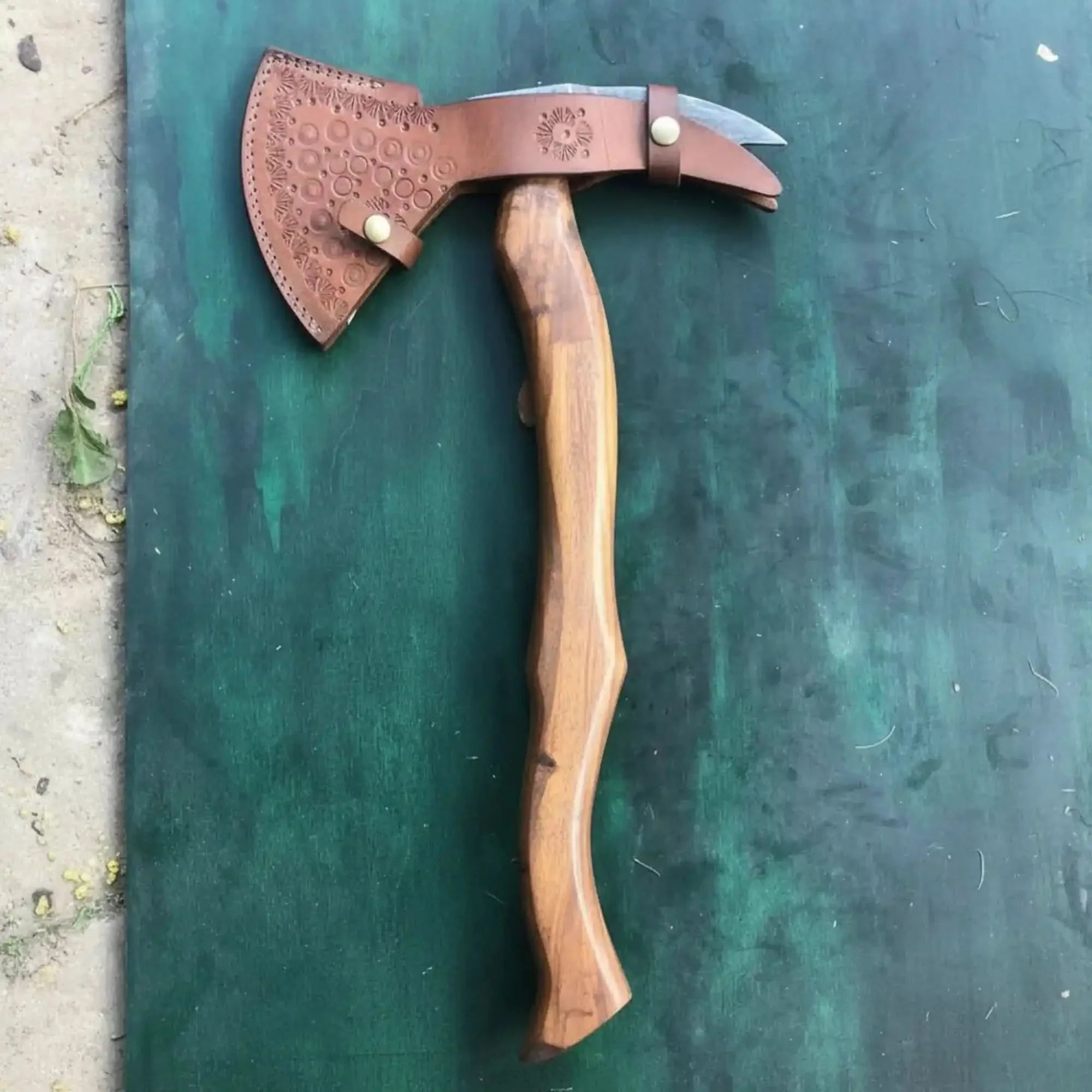 Damascus Bearded Spike Tomahawk with Forged Spike Poll