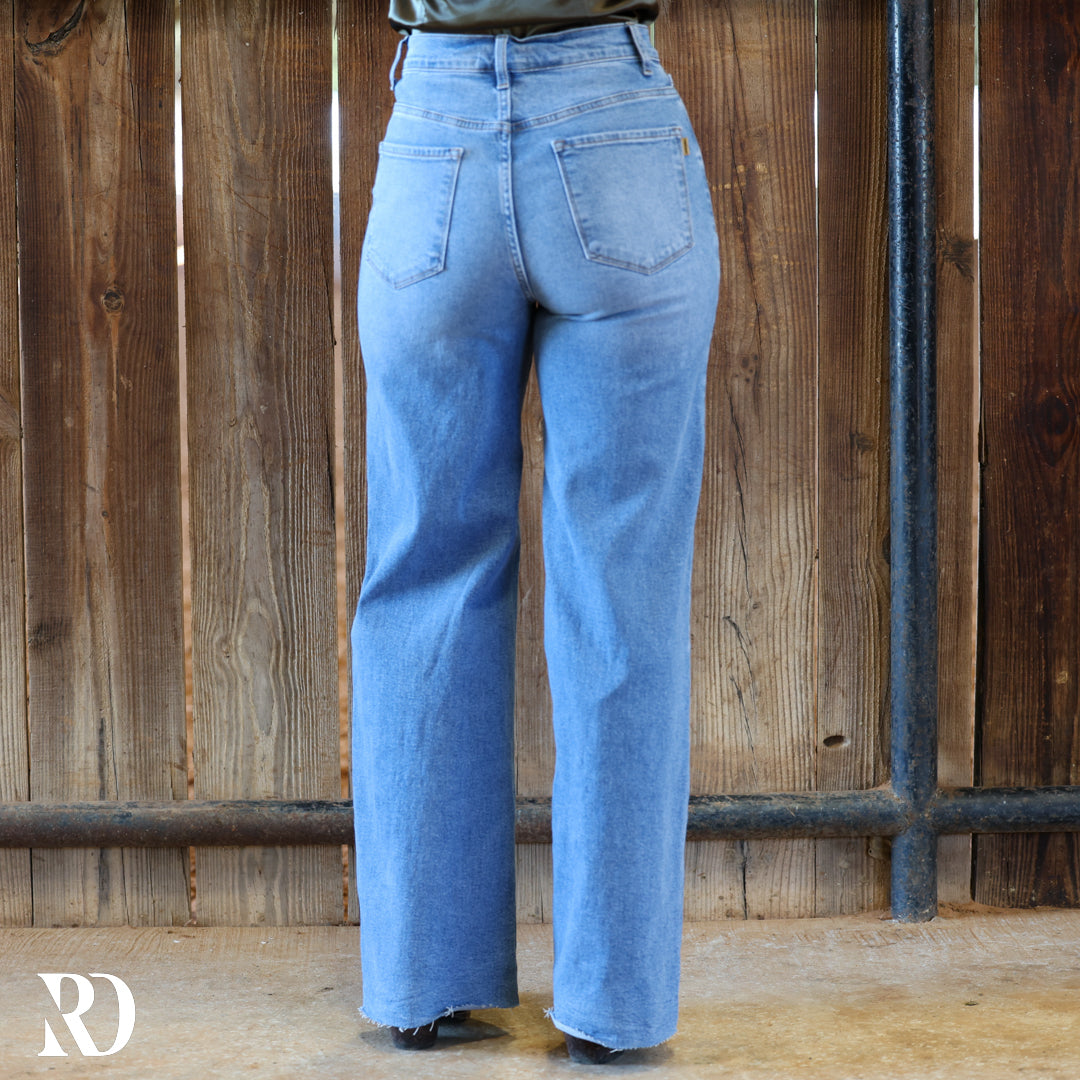Logan Wide Leg Denim | Jeans — view 4