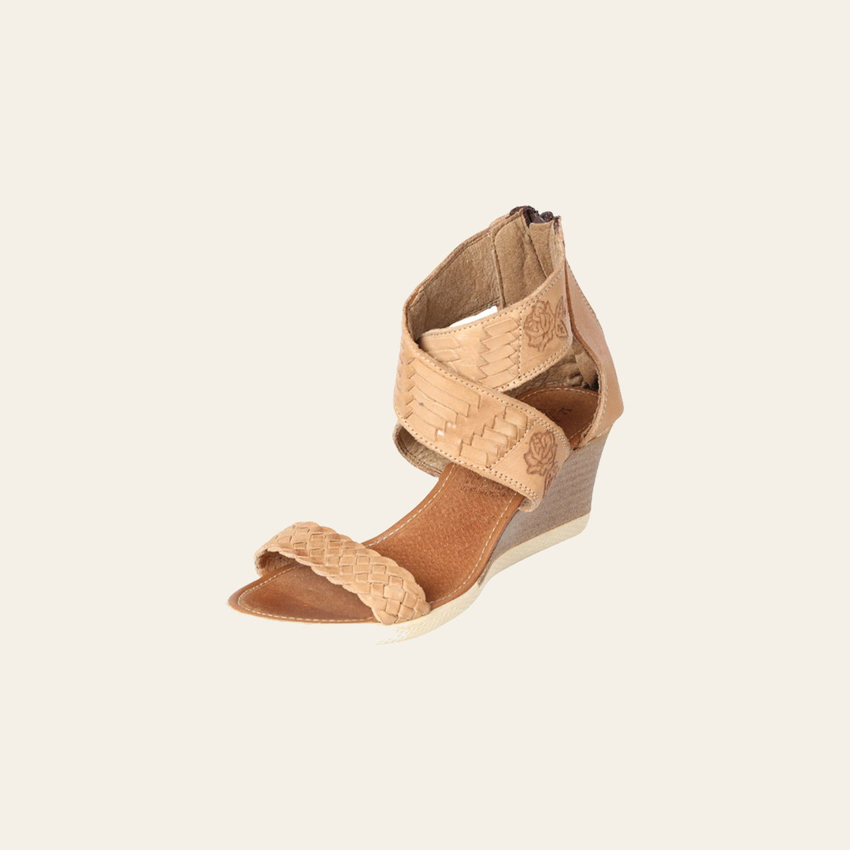 Mexican Artisanal Sandals Leather Tan 602953 on a warm cream background