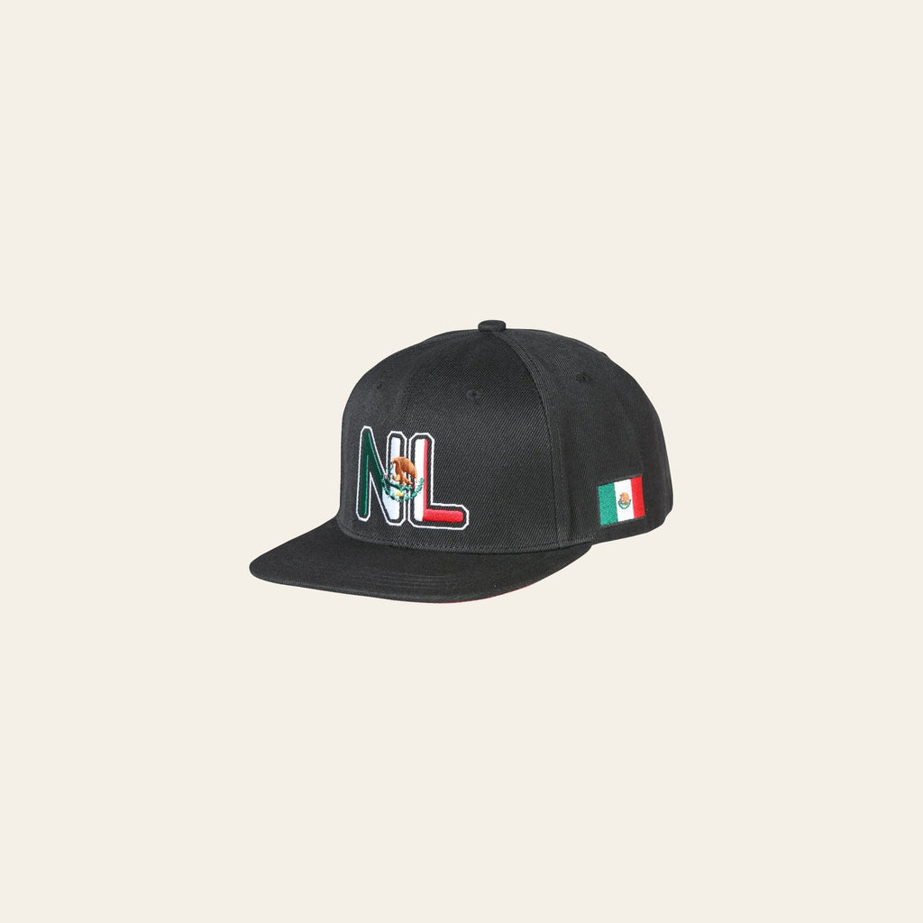 El General SB/NL Hat- Black 44809 on a warm cream background