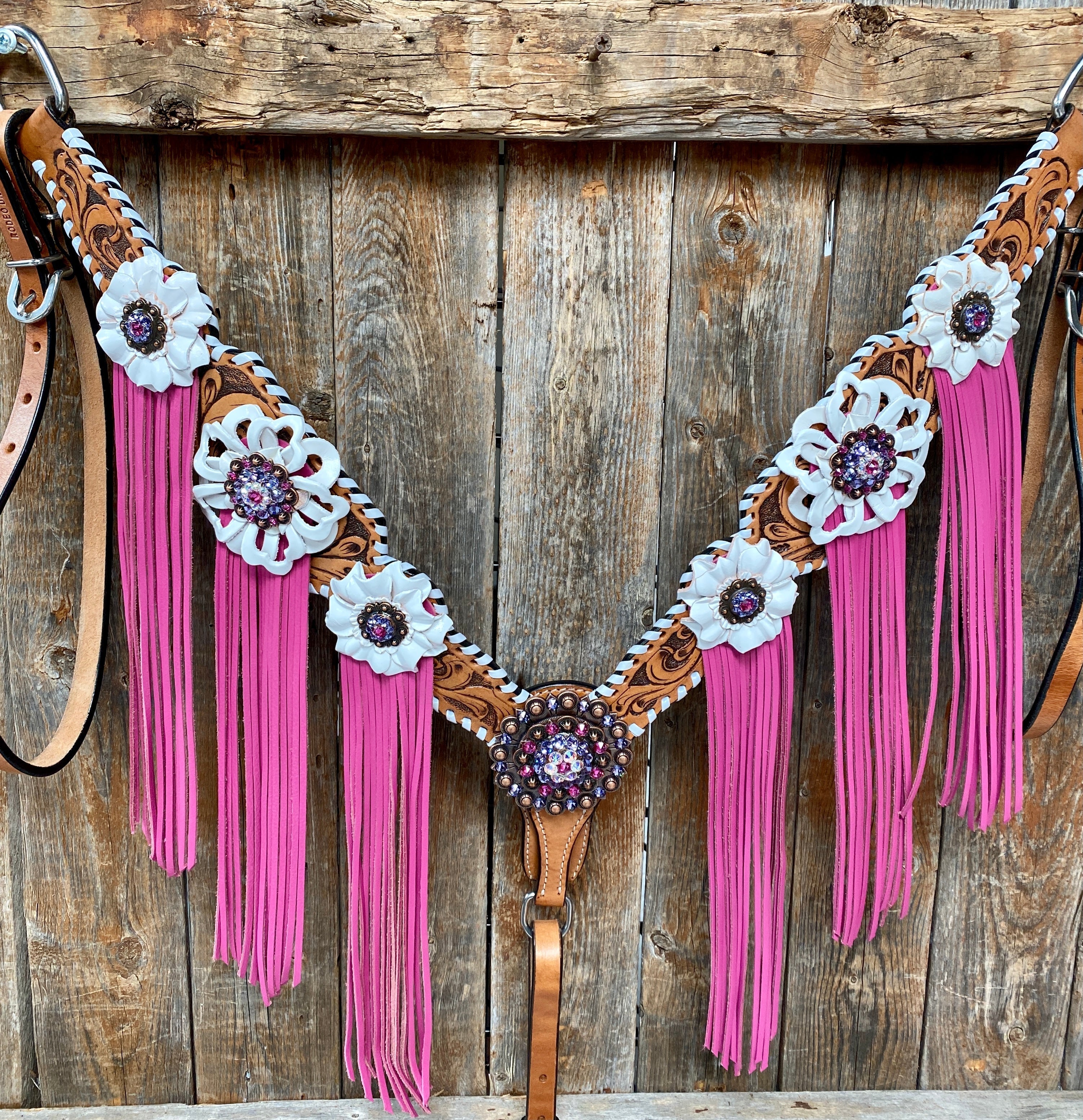 White Whipstitch Pink and White Browband/One Ear & Breastcollar Tack Set #BBBC426 — view 3