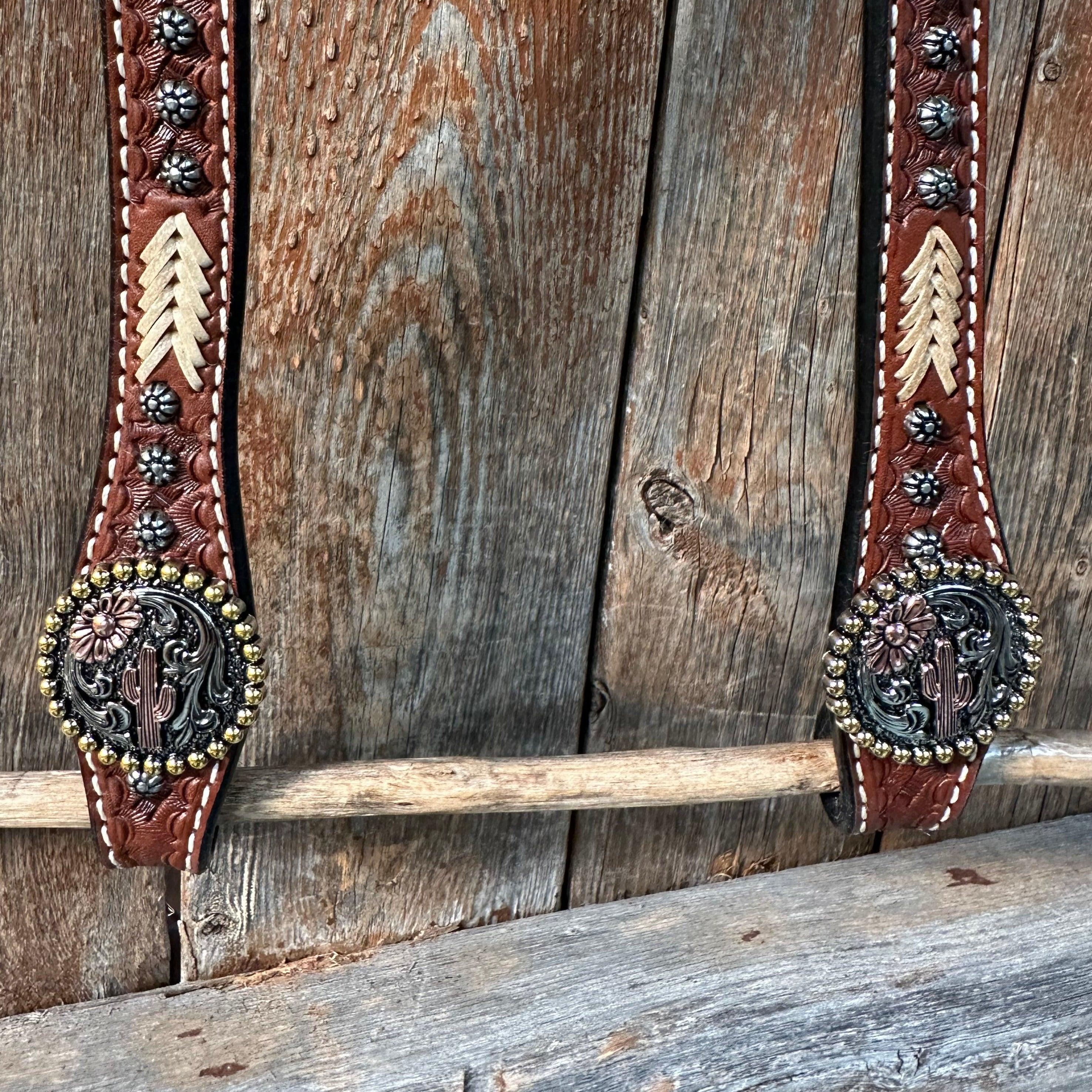 Rawhide Cactus and Flower One Ear Headstall and Breastcollar Tack Set #OEBC403 — view 6
