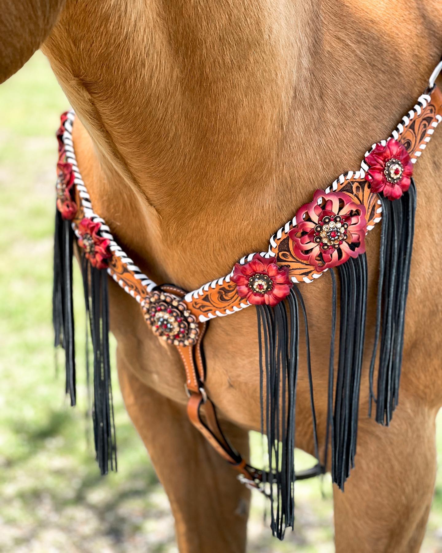 Light Oil Whipstitch Black and Red One Ear & Breastcollar Tack Set #OEBC460 — view 10