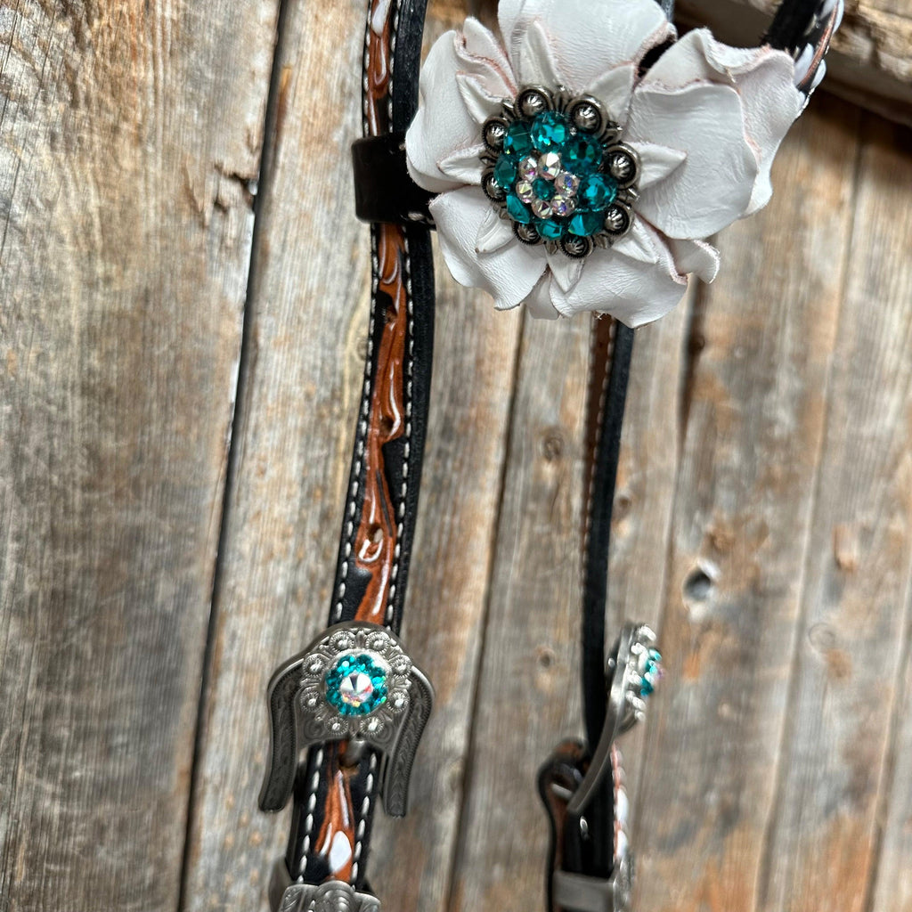 Classic Teal & White One Ear / Breastcollar Tack Set #OEBC548 — view 10