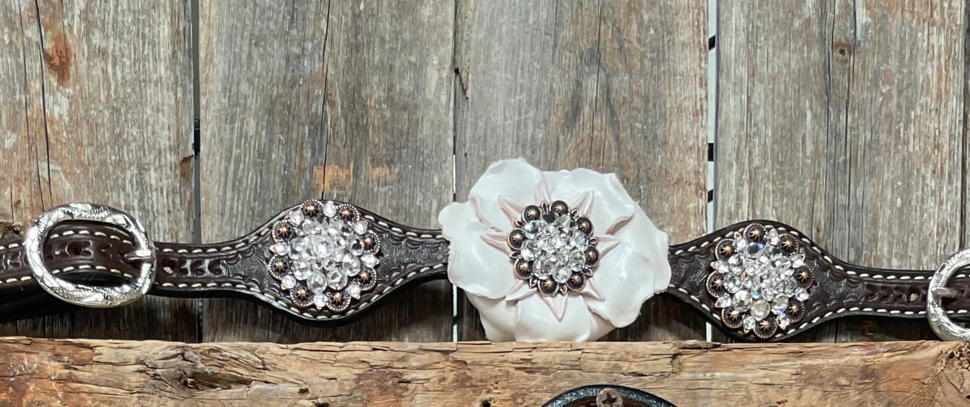 Dark Oil Basketweave White Browband/One Ear Tack Set with Witherstrap #BBBC453 — view 11