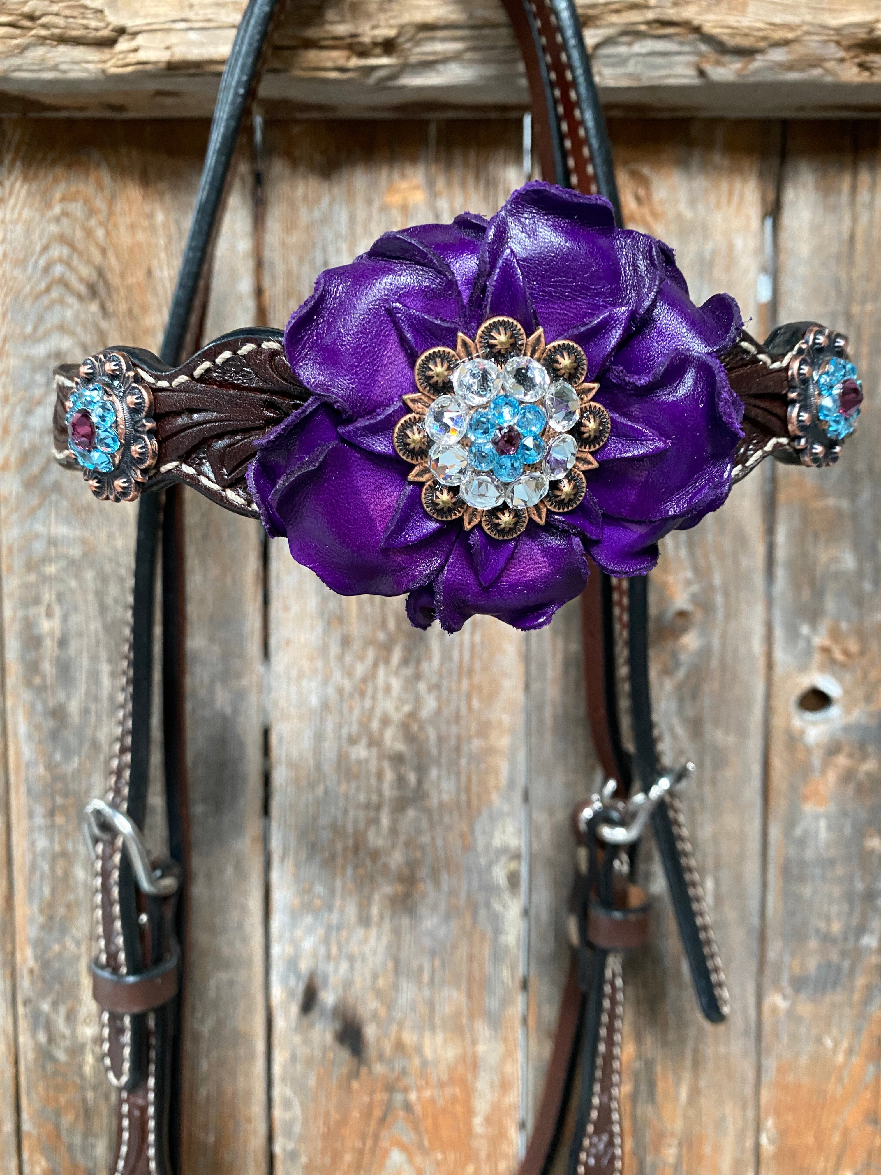 Dark Oil Floral Purple and White Browband / One Ear Tack Set #BBBC456 — view 6