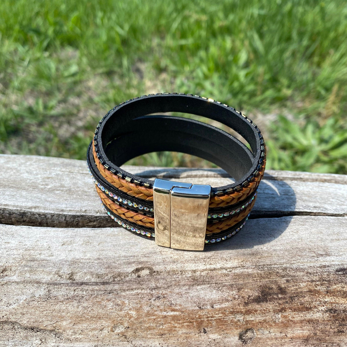 Black Shimmer & Braid Fashion Leather Bracelet XI101