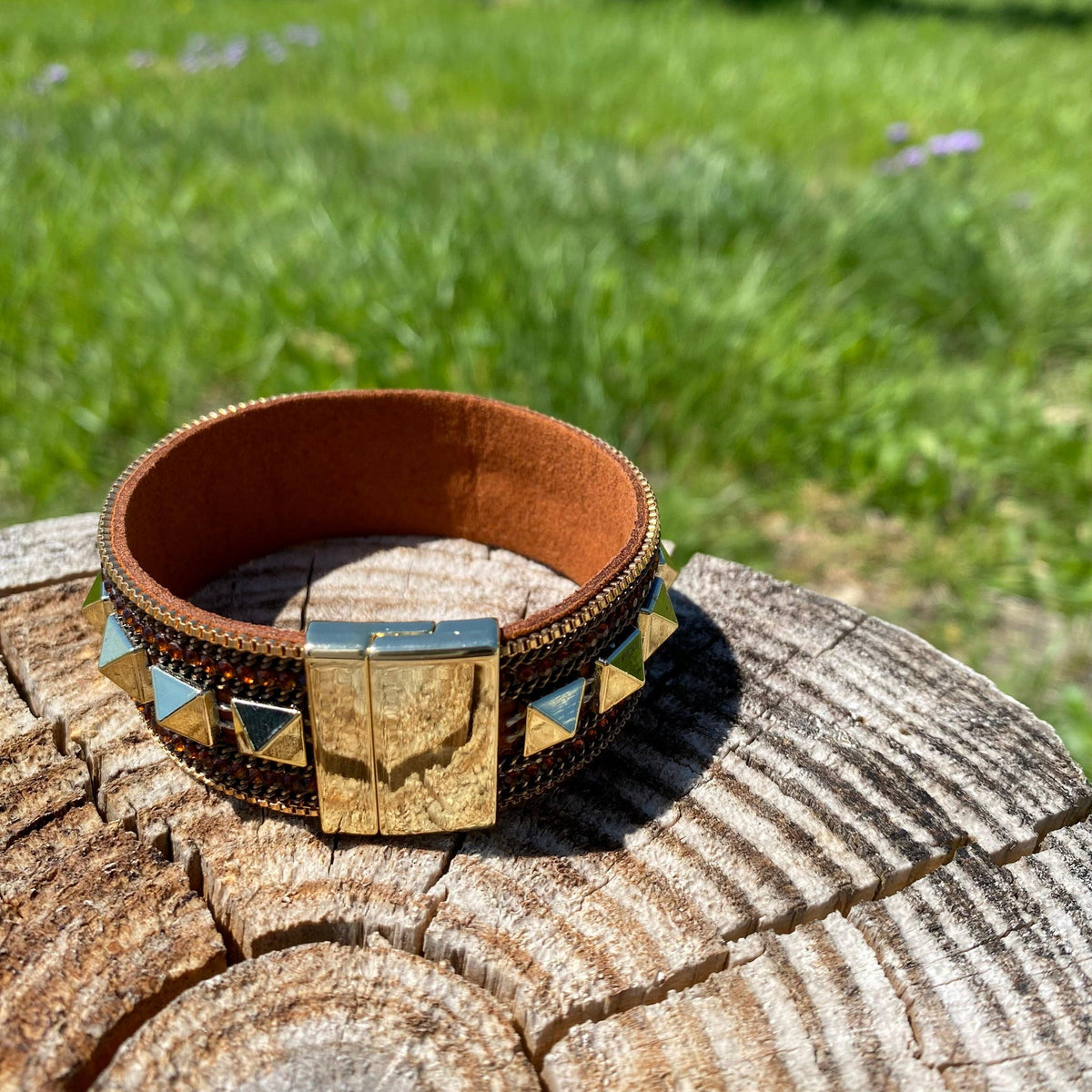 Brown & Gold Studded Fashion Bracelet XI104