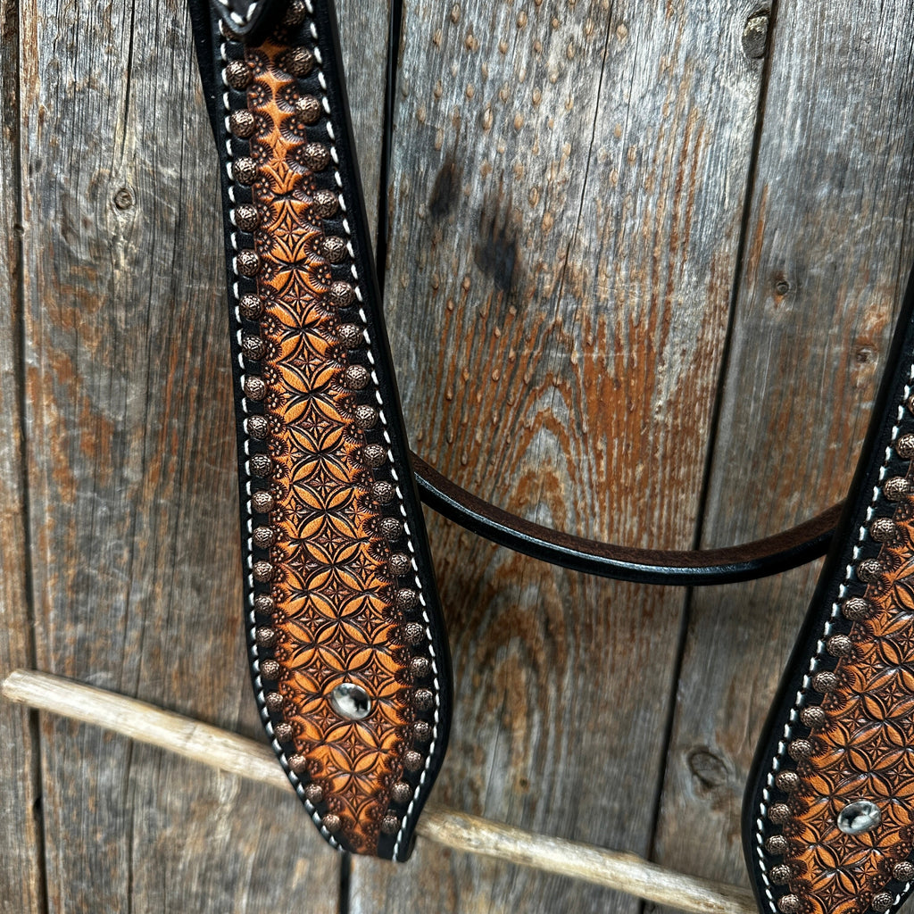 Two Tone Honeycomb Browband / One Ear Breastcollar Tack Sets — view 6