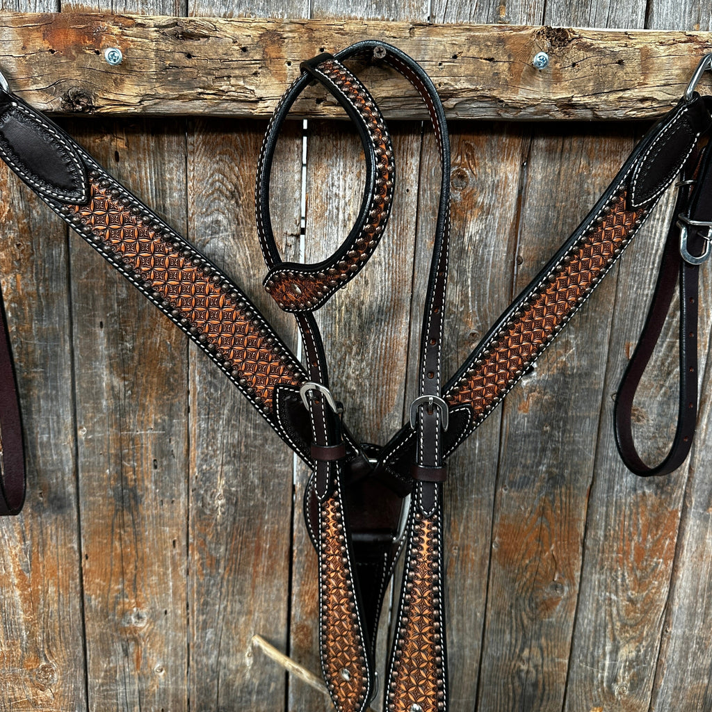 Two Tone Honeycomb Browband / One Ear Breastcollar Tack Sets — view 2