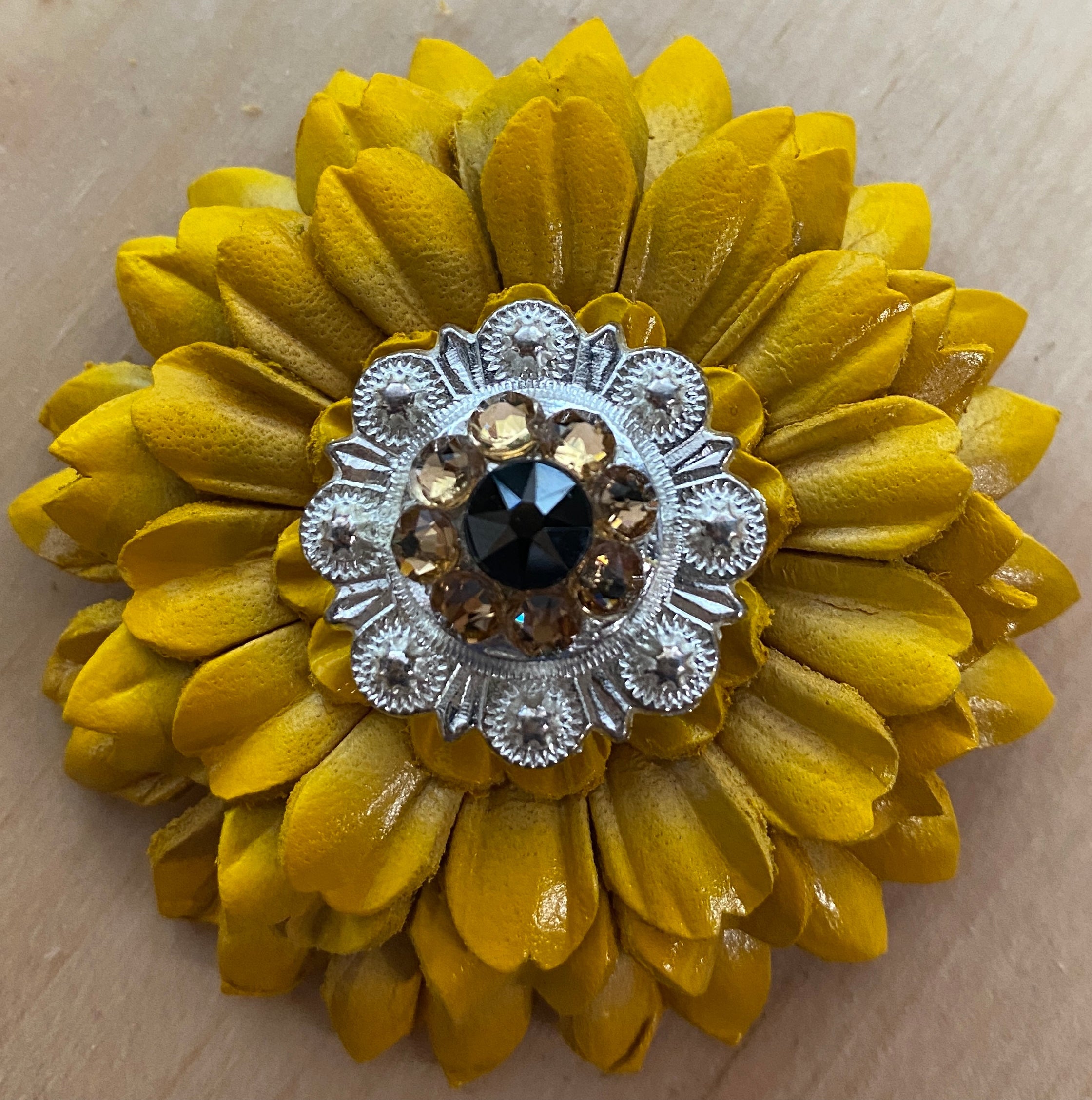Yellow Daisy Leather Flowers - 1" Crystal Conchos - Options — view 2