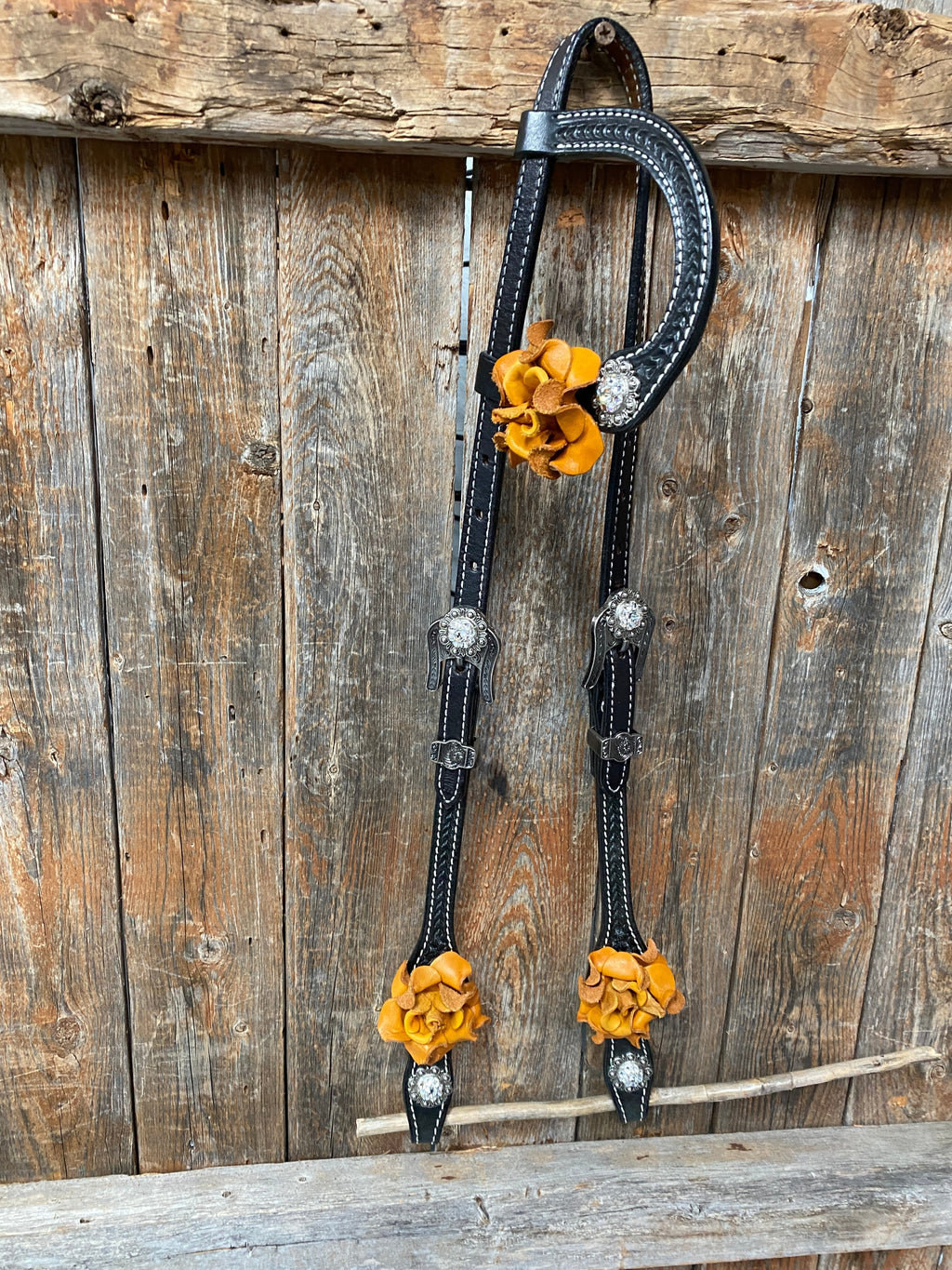 Black Basketweave Yellow and Clear Browband / One Ear Tack Set #BBBC442 — view 3