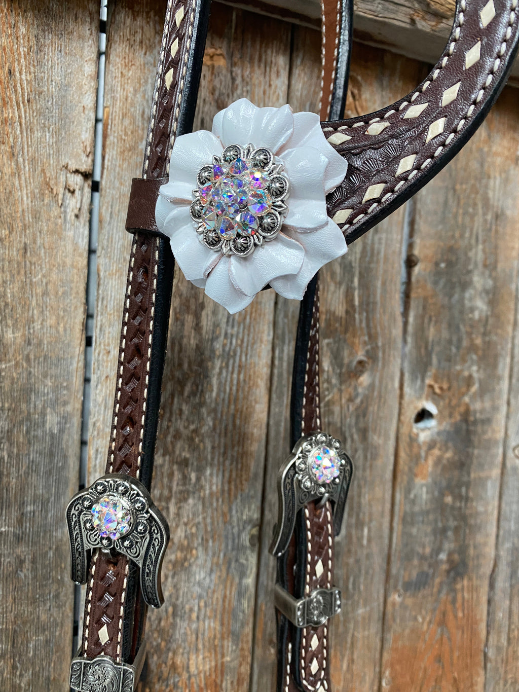 Dark Oil Buckstitch White Floral One Ear & Breastcollar Tack Set #OEBC444 — view 5