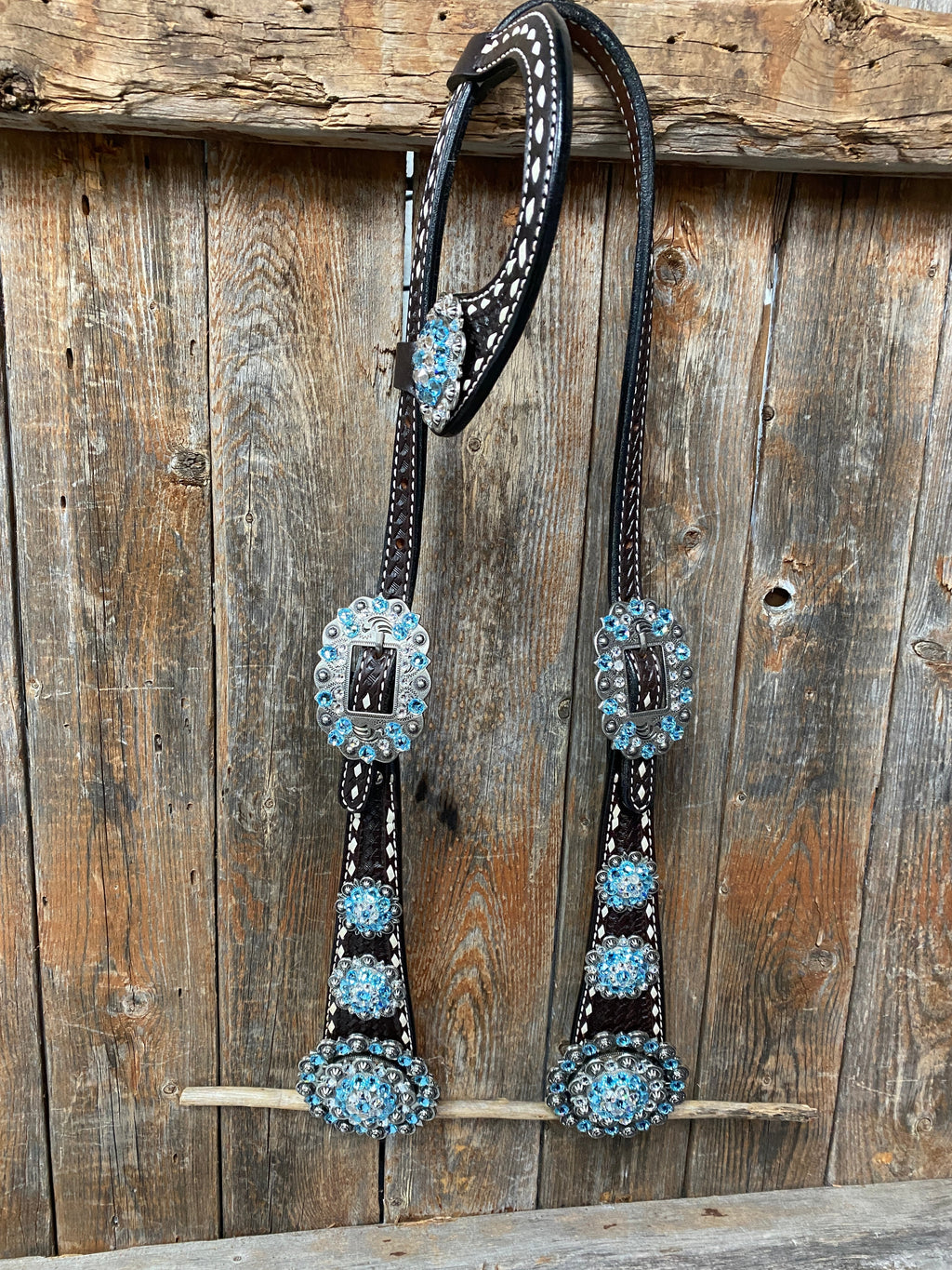 Dark Oil Buckstitch Aqua and Clear One Ear & Breastcollar Tack Set #OEBC439 — view 2
