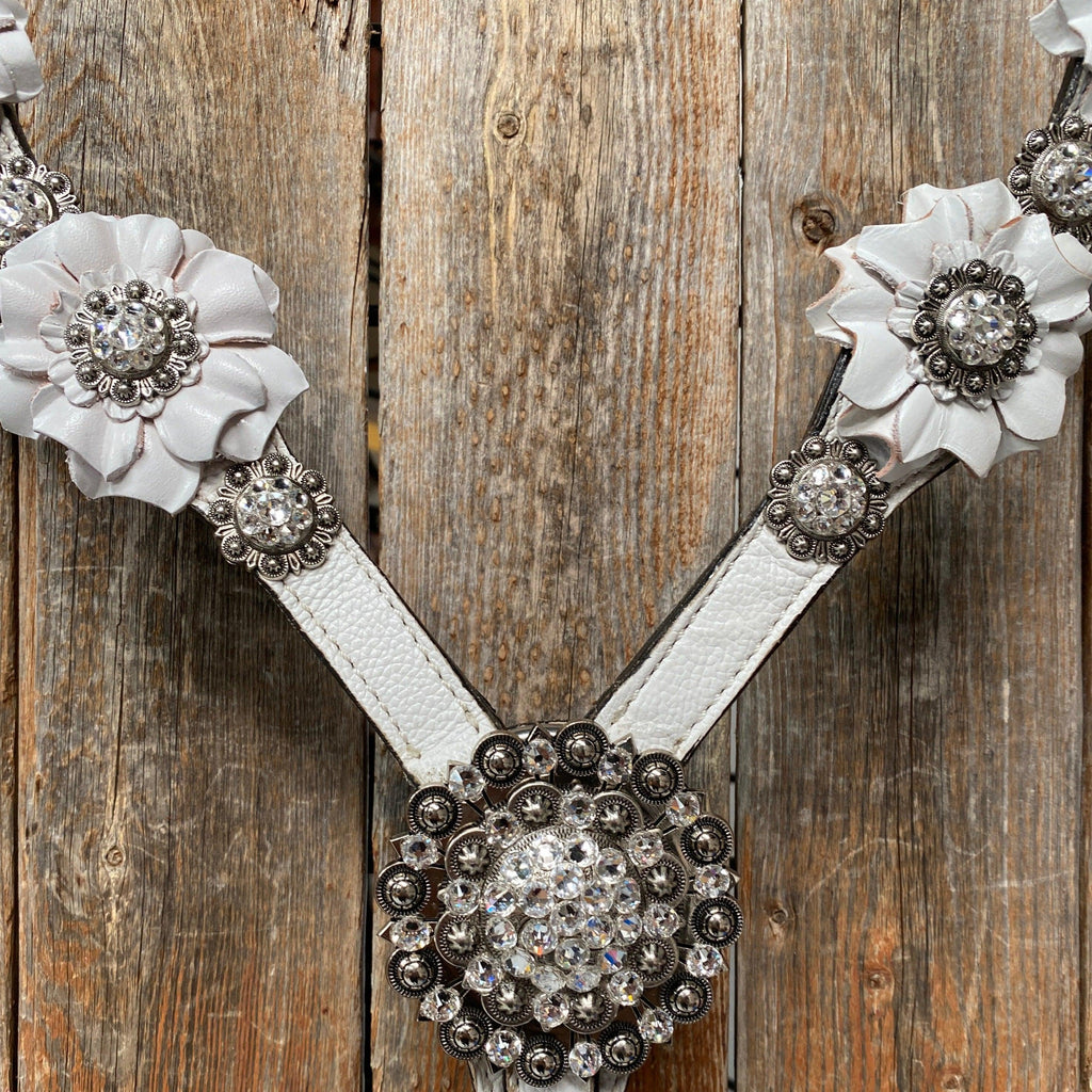 White Floral One Ear & Breastcollar Tack Set #OEBC440 — view 6