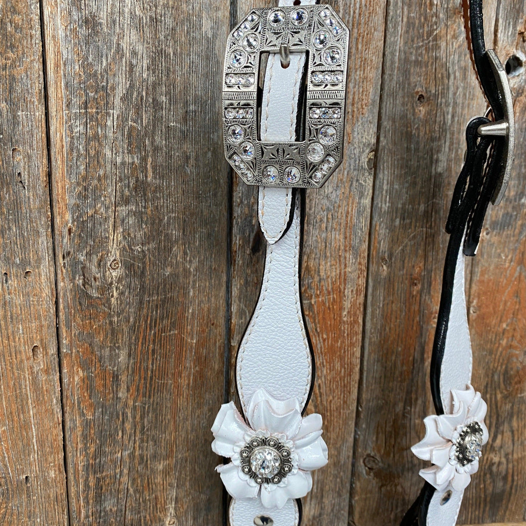 White Floral One Ear & Breastcollar Tack Set #OEBC440 — view 7