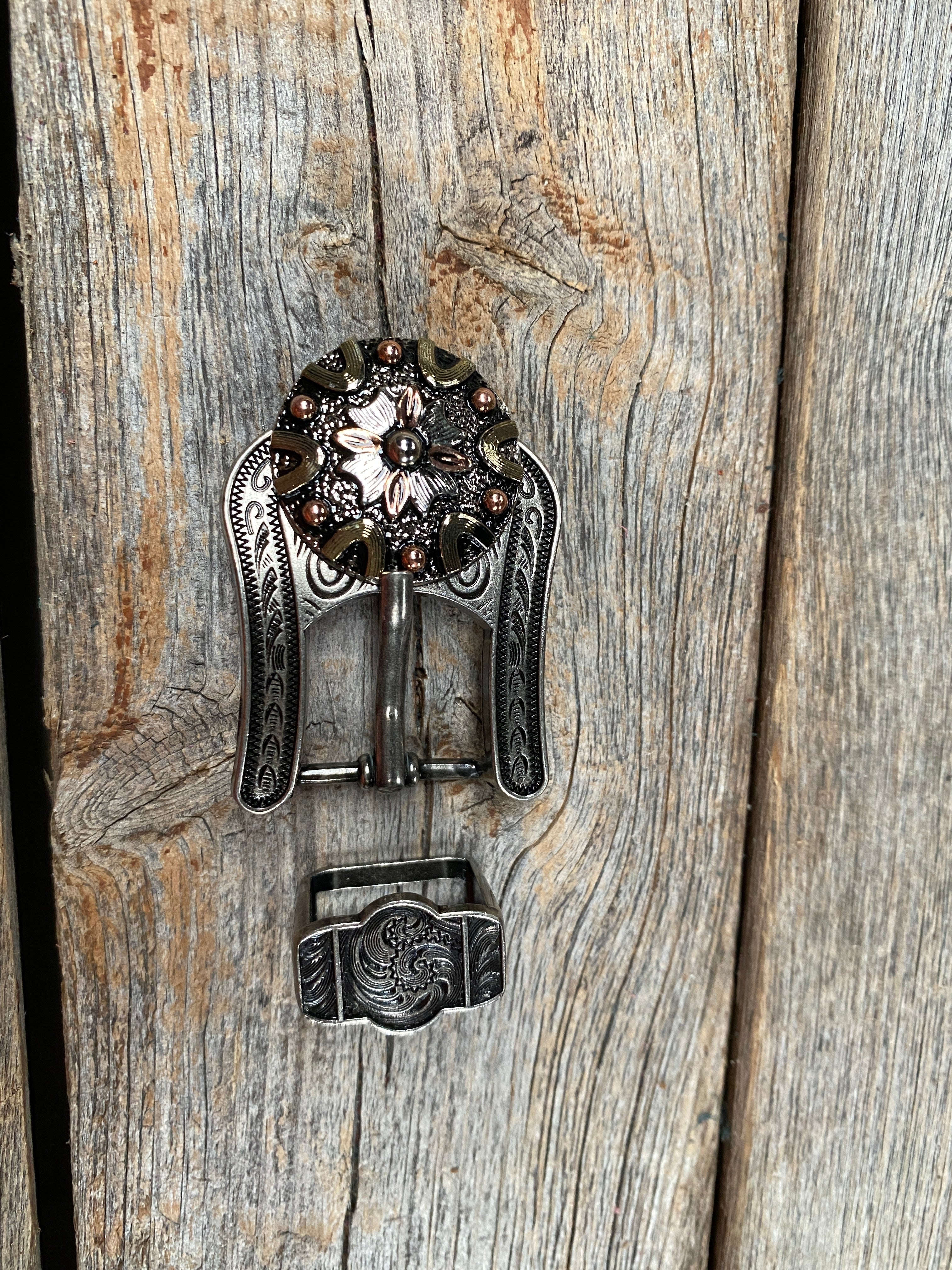 Floral Dots Antique Silver Western Concho Buckle Adapter W147ASBA