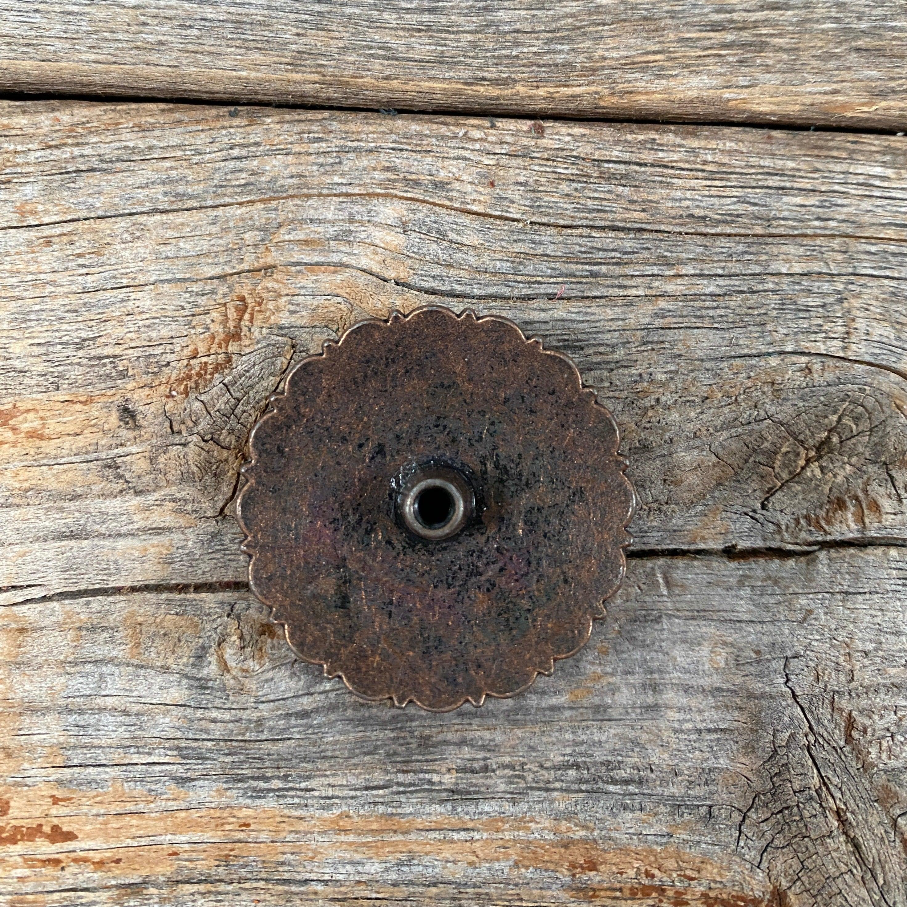 Copper Round Concho 1.5" W101L — view 2