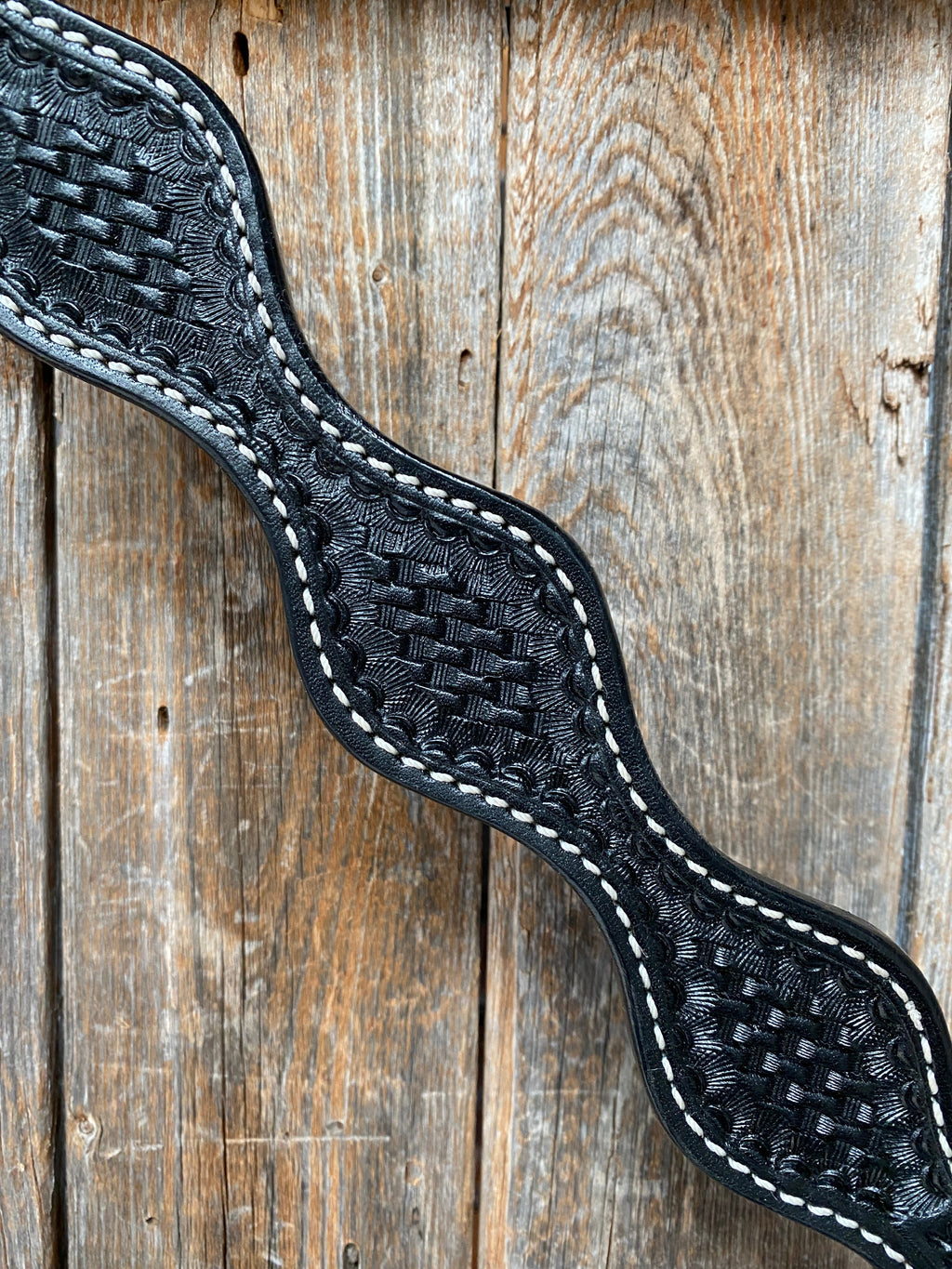 Basketweave Scalloped Black Breastcollar — view 2
