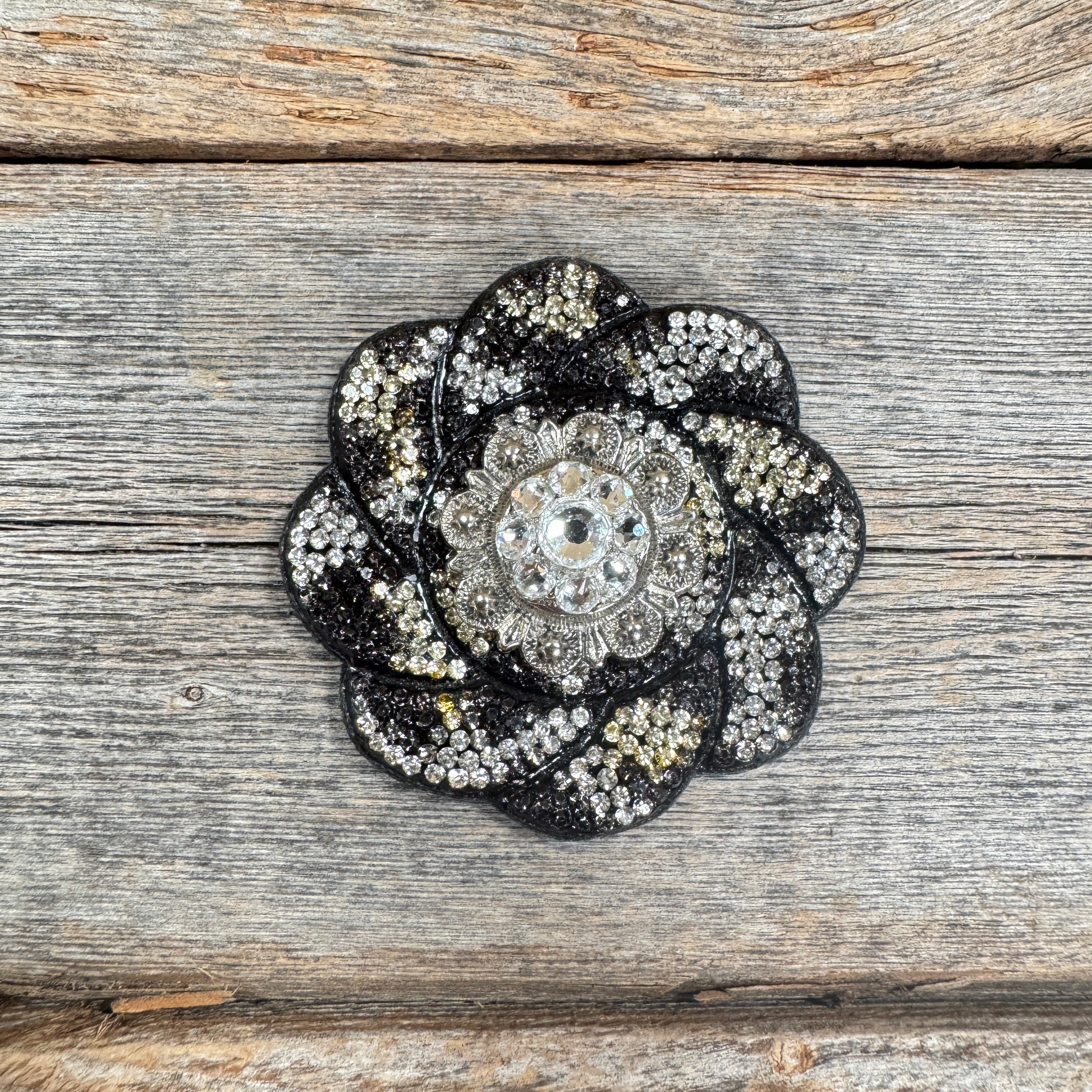 Cheetah Flower Rhinestone Rosette - Assorted Conchos — view 7