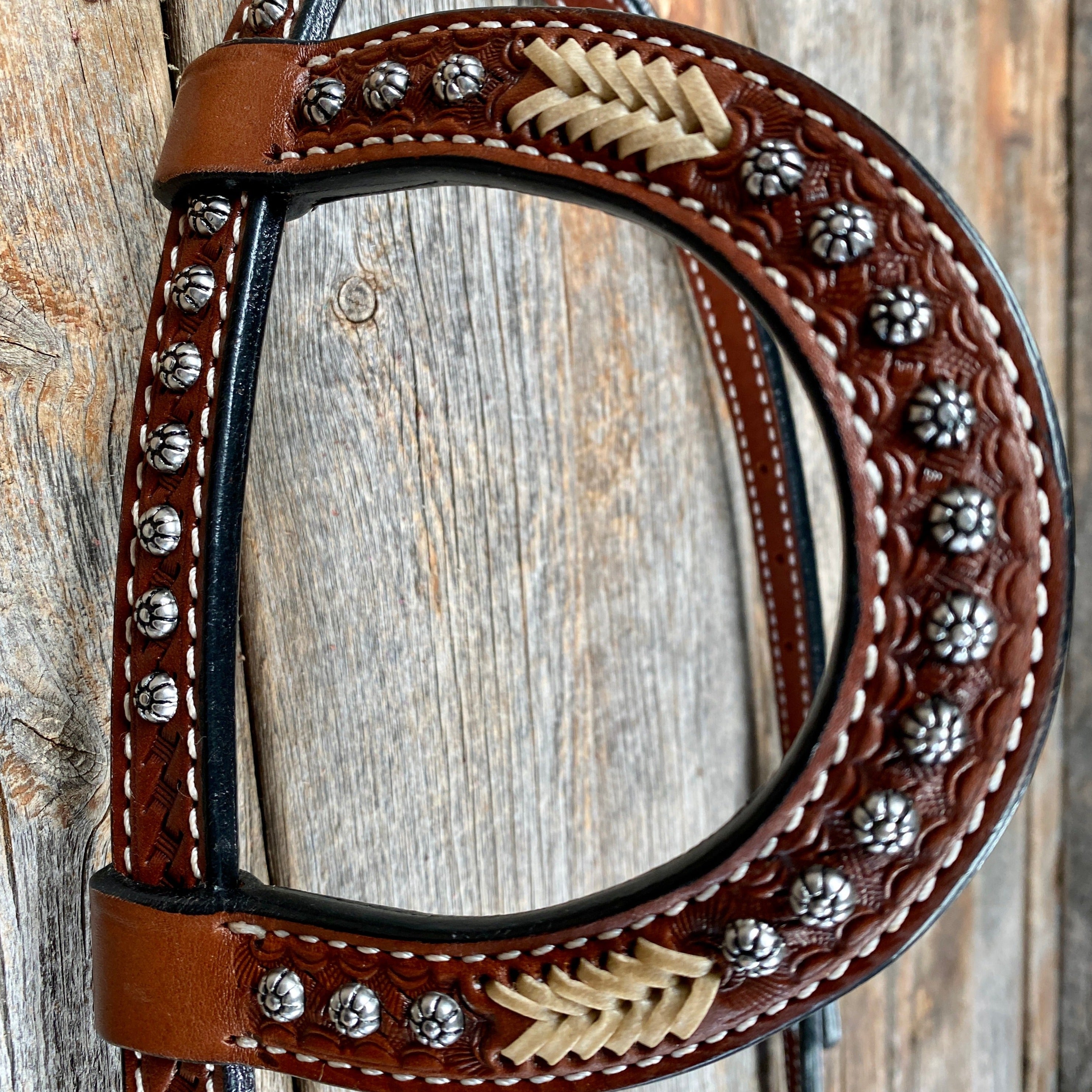Rawhide One Ear/ Breastcollar Tack Set — view 7