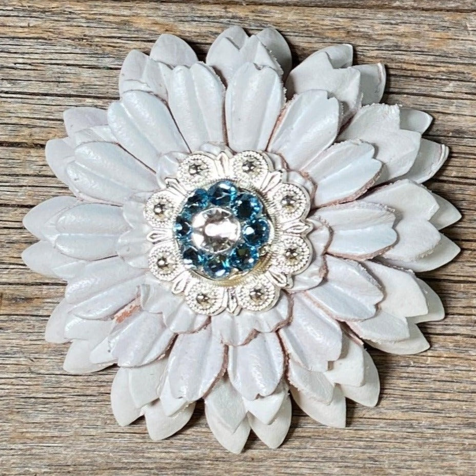 White Daisy Flower With Bright Silver Aqua & Clear 1" Concho