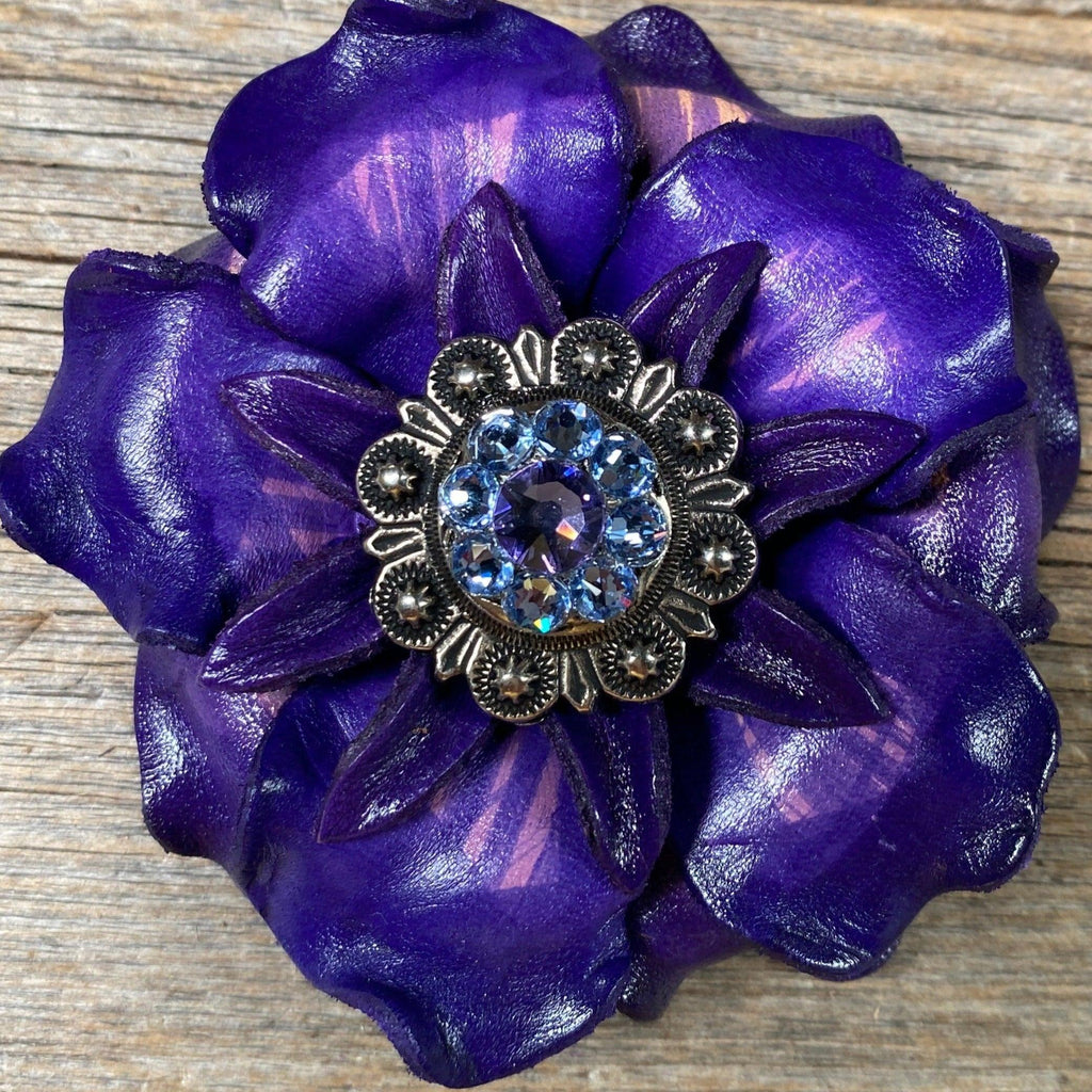 Purple Gardenia Flower With Antique Silver Lilac & Light Sapphire 1" Concho