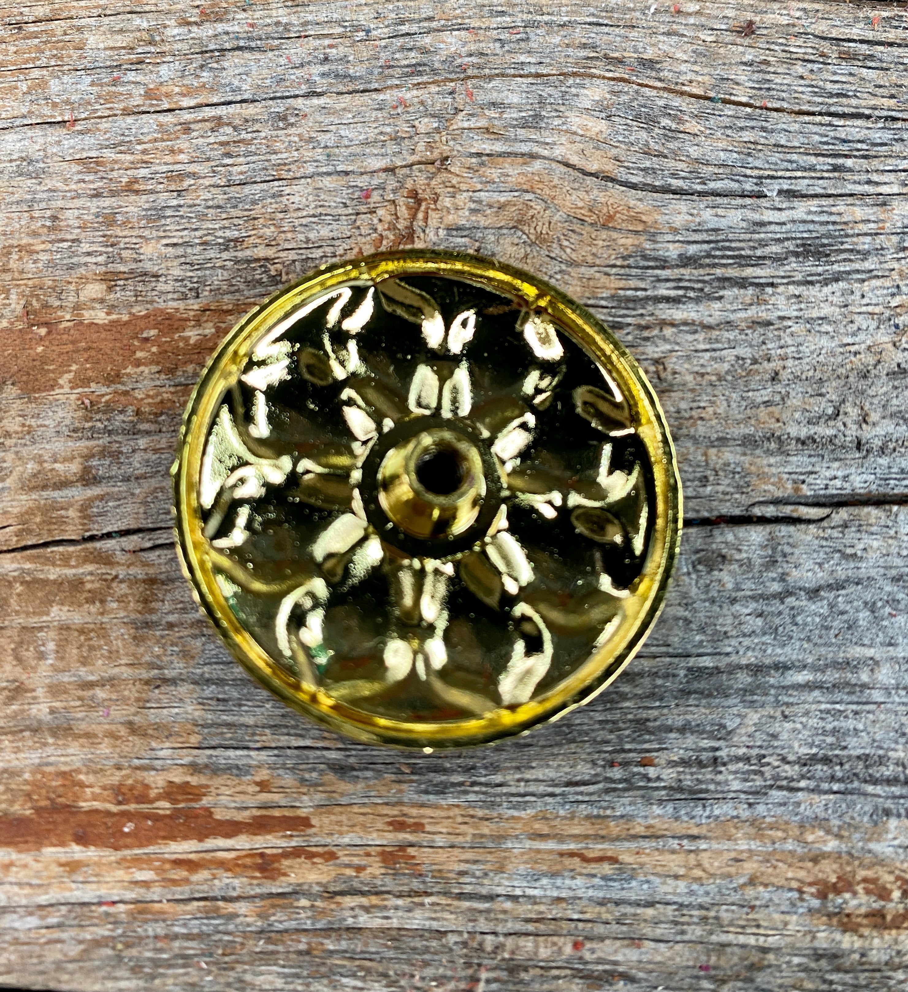 Black & Gold Sunflower Concho 1” W125S — view 2