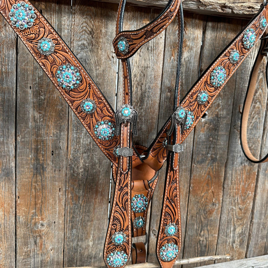 Light Oil Buckaroo Roper Turquoise and AB One Ear & Breastcollar Tack Set #OEBC559 — view 2