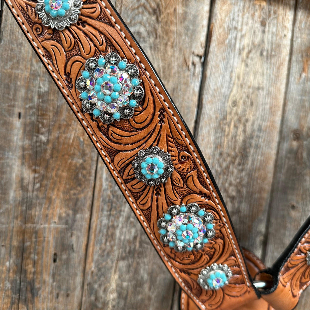 Light Oil Buckaroo Roper Turquoise and AB One Ear & Breastcollar Tack Set #OEBC559 — view 4