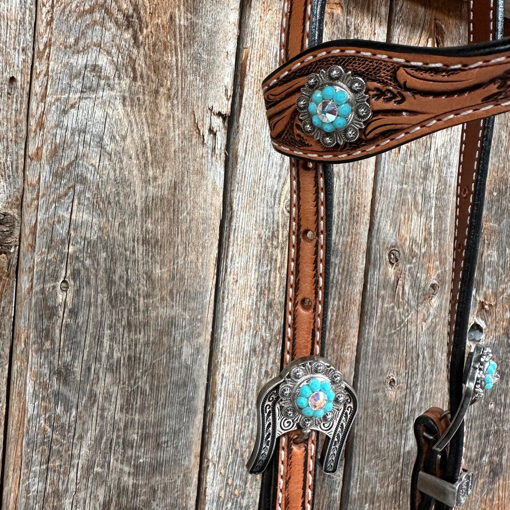 Light Oil Buckaroo Roper Turquoise and AB One Ear & Breastcollar Tack Set #OEBC559 — view 9