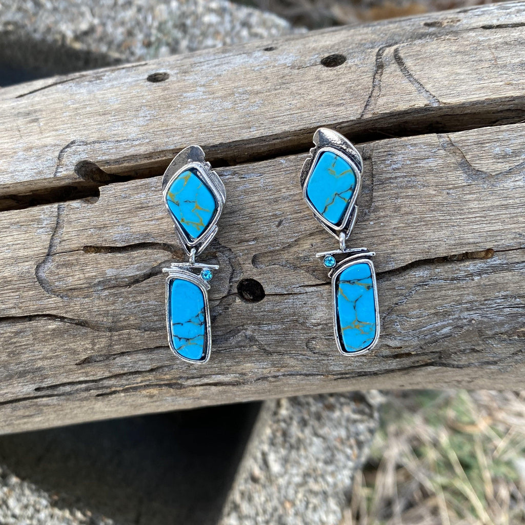 Turquoise Dangle Silver Fashion Earrings WA205