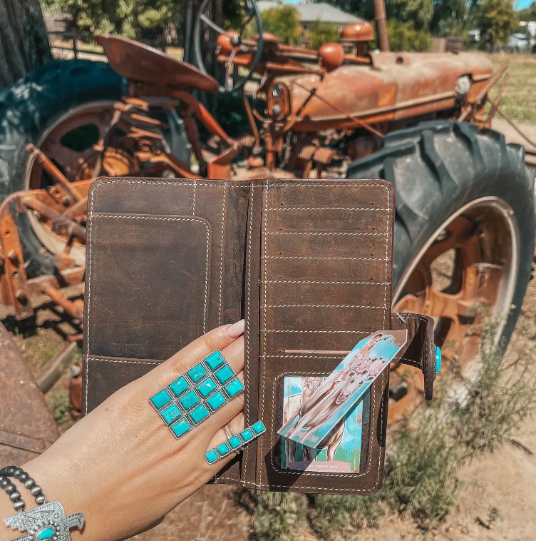 Harper Cowhide | Wallet — view 2