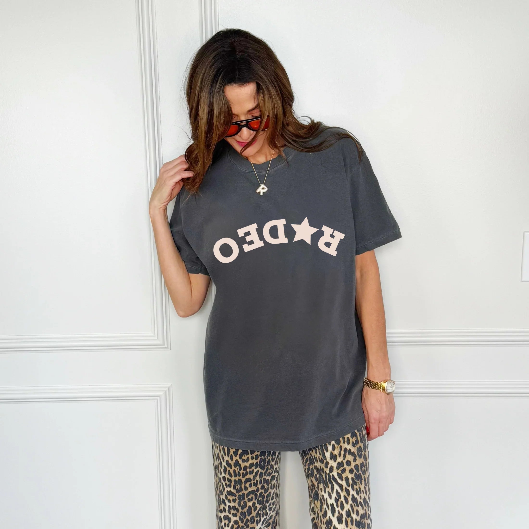 Upside Down Rodeo | Tee