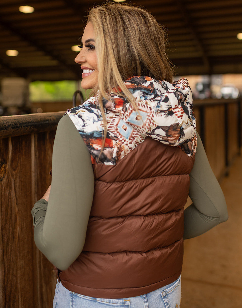Wild Horses Puffer | Vest — view 2