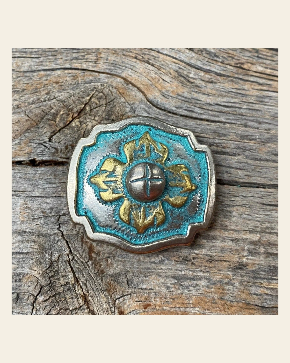 A Touch of Turquoise Concho 1.5" W109L on a warm cream background