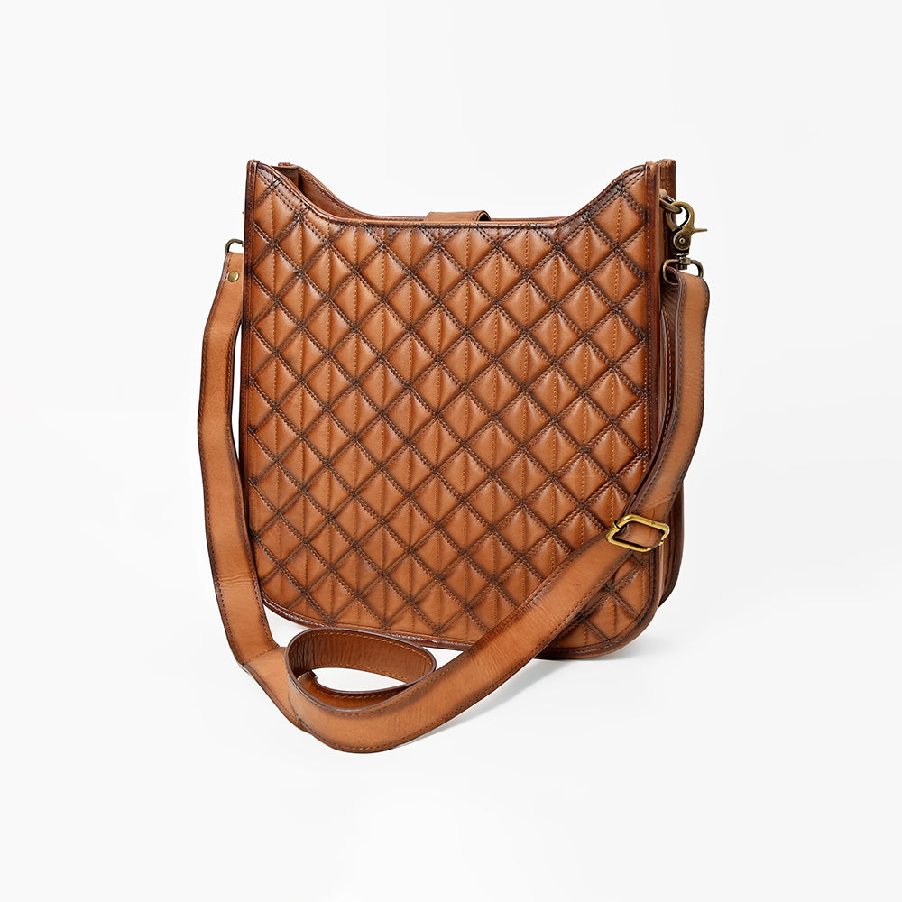 American Darling Quilted Leather Crossbody Bag – Classic Diamond Stitch Design