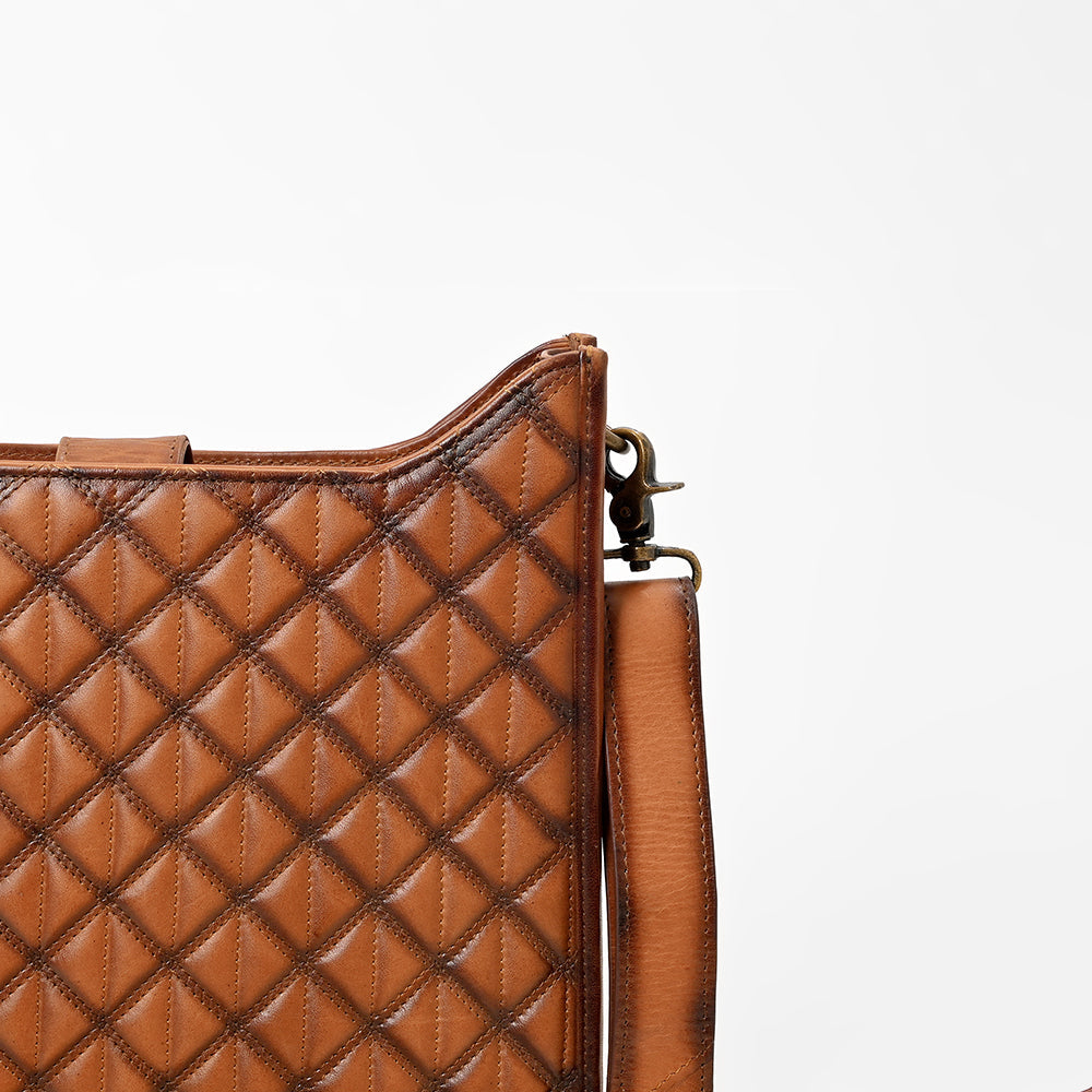 American Darling Quilted Leather Crossbody Bag – Classic Diamond Stitch Design