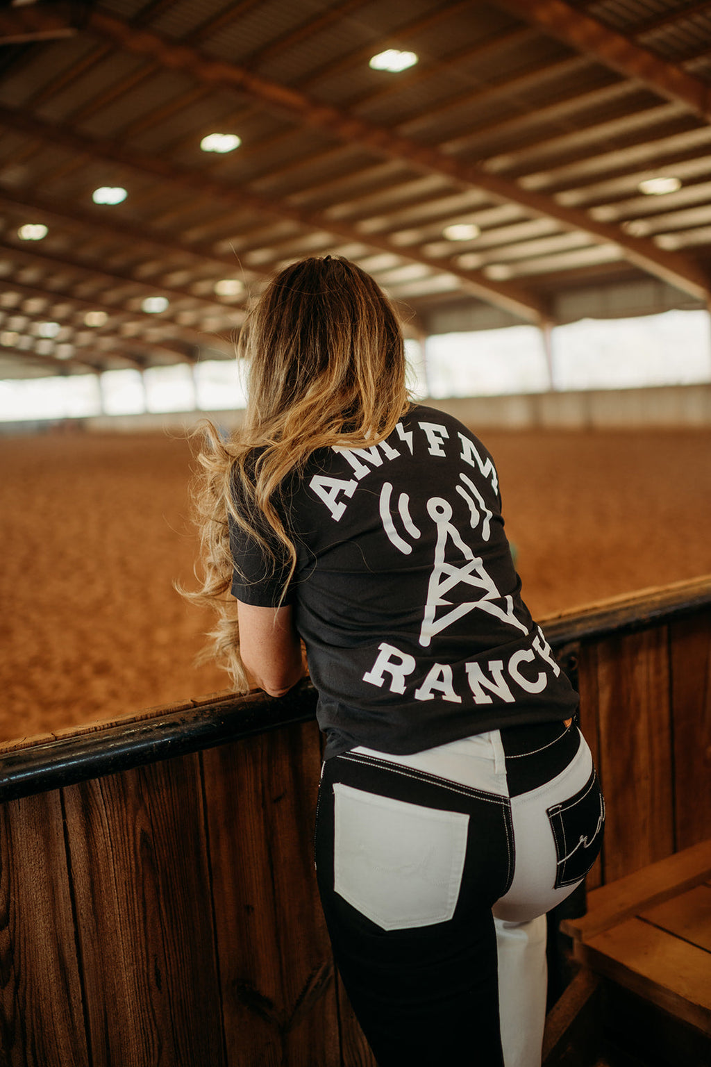 Am Fm Ranch | Tee — view 2