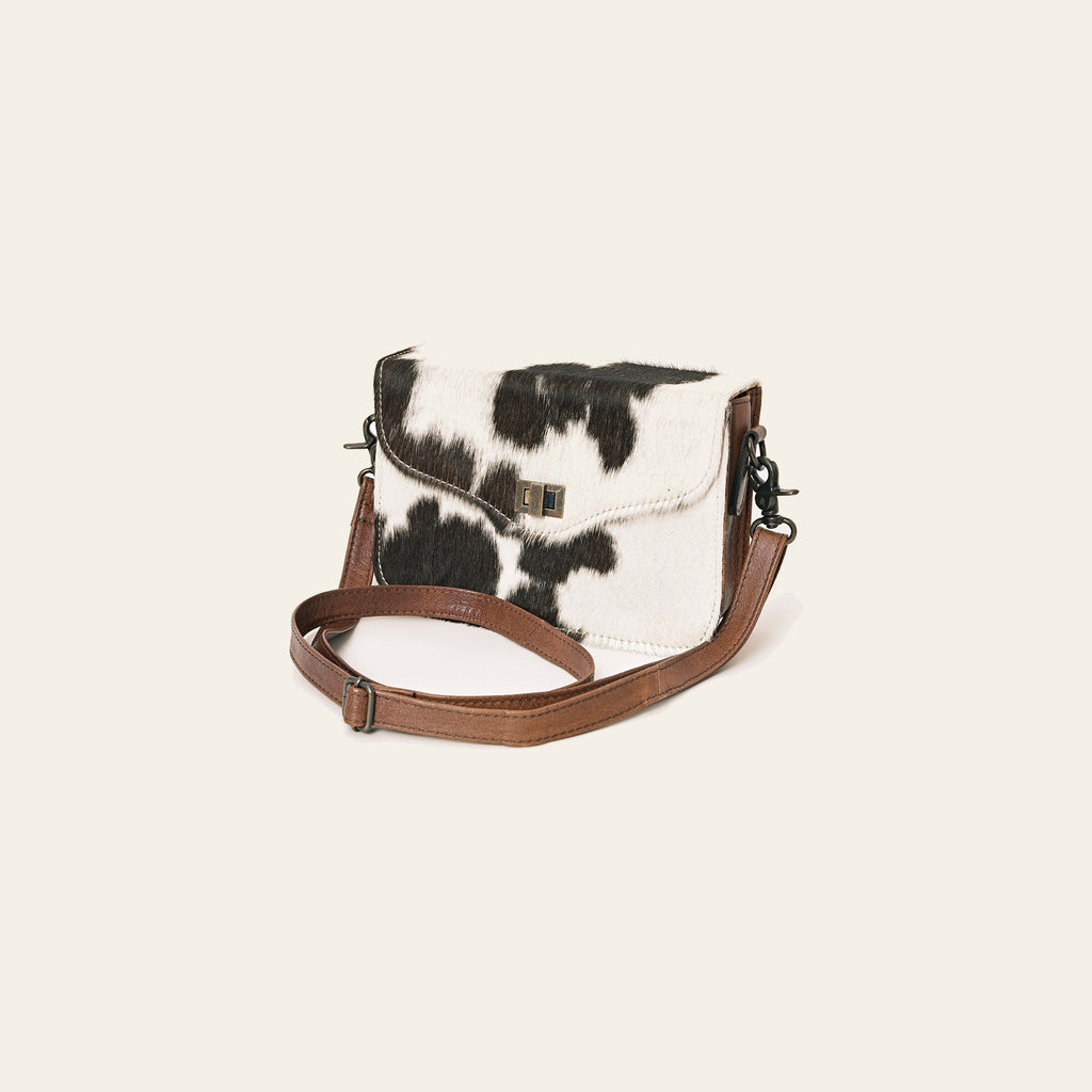 American Darling Hair-On Cowhide Genuine Leather Western Crossbody Bag with Interior Pockets 6in (H) X 9in (W) X 2.5in (D)