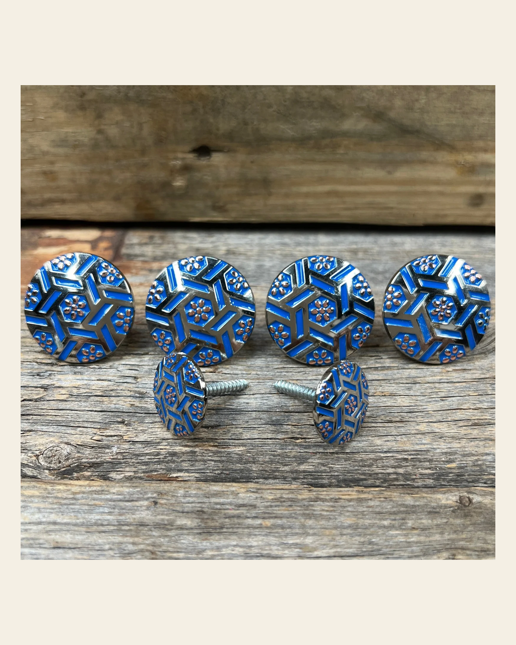 Antique Silver Blue Geometric Saddle Set SSW236 on a warm cream background