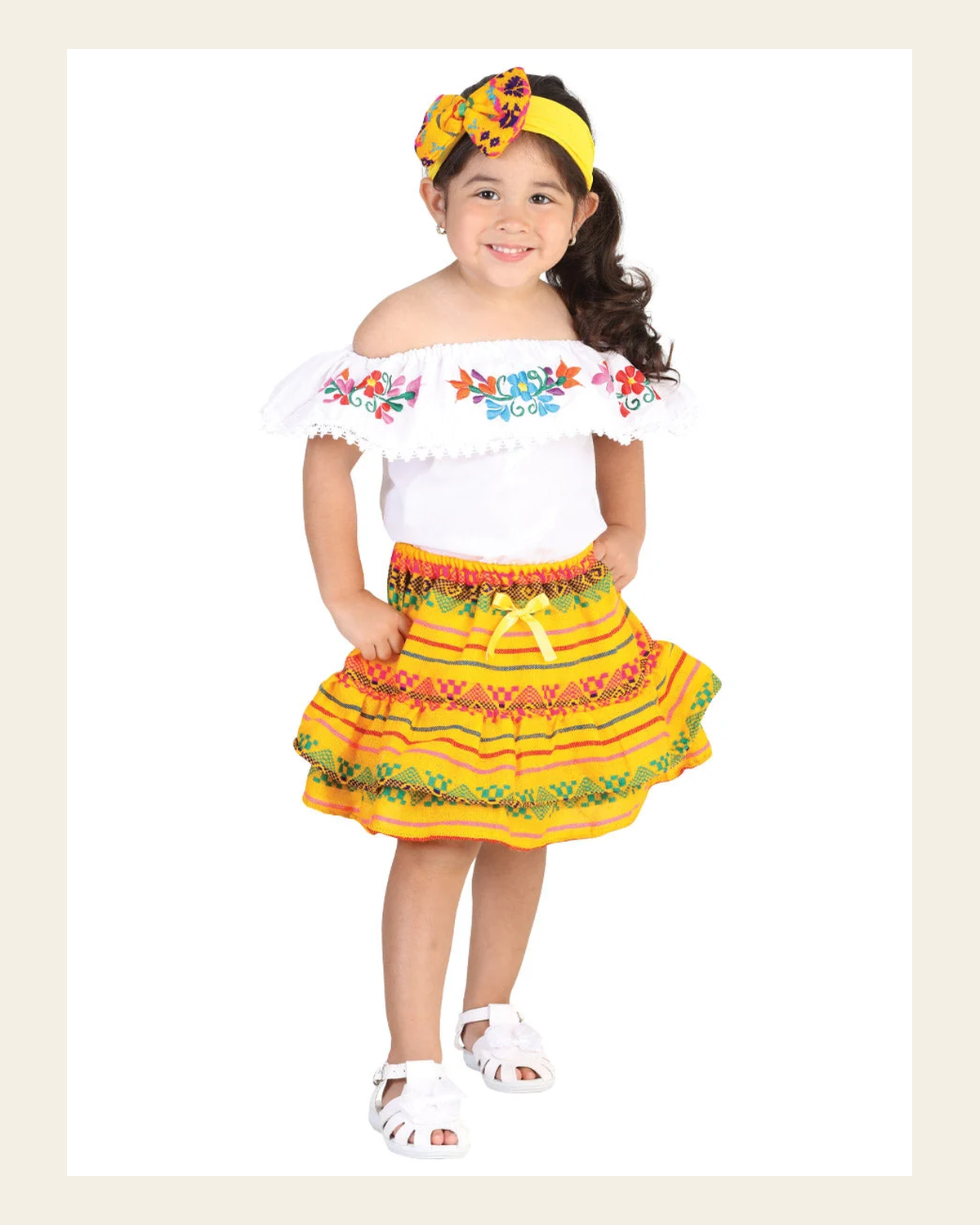 Artisanal Embroidered Set 100% Cotton Yellow 602101 on a warm cream background