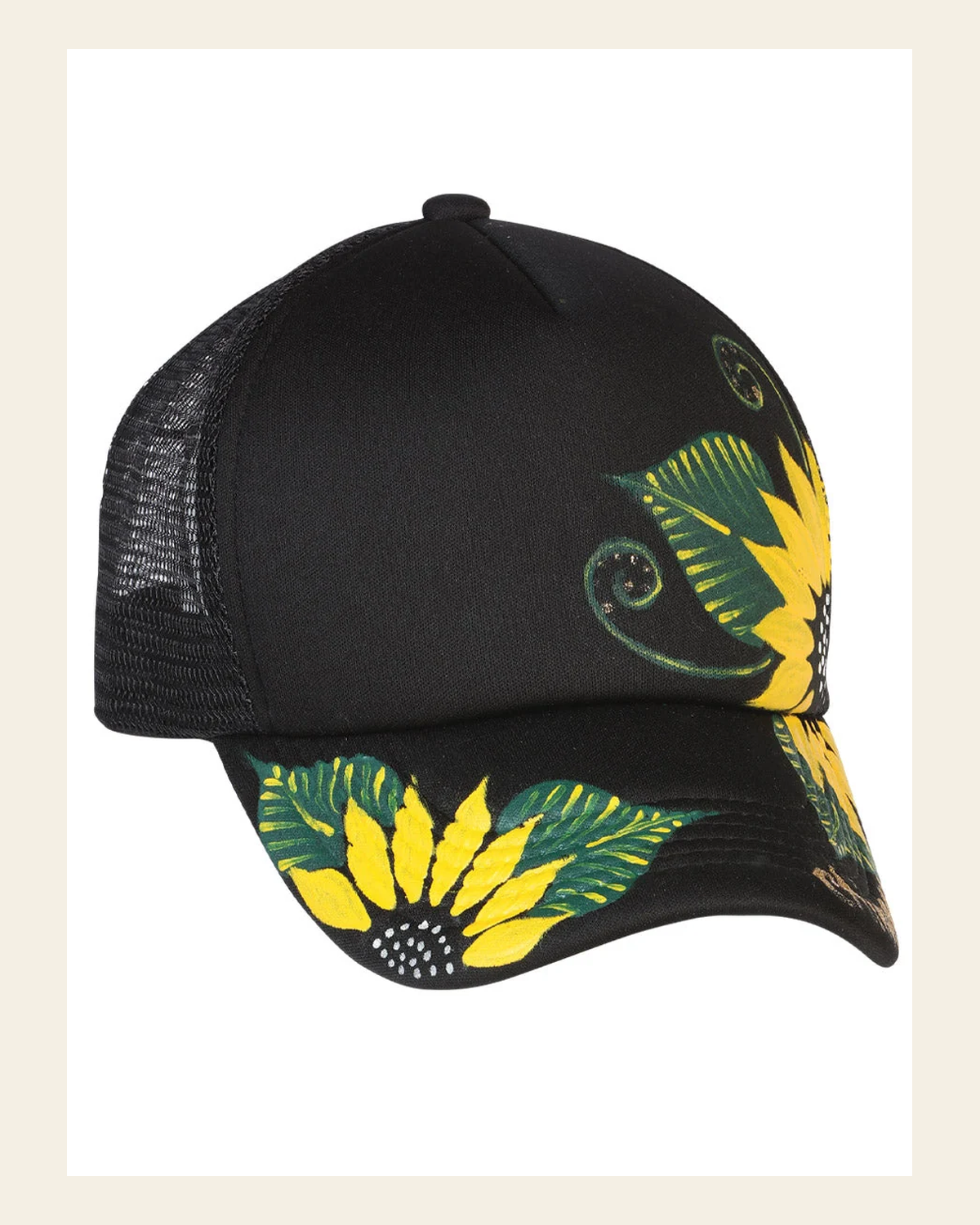 Artisanal Hand Painted Cap 60% Polyester, 40% Nailon Black 602671 on a warm cream background