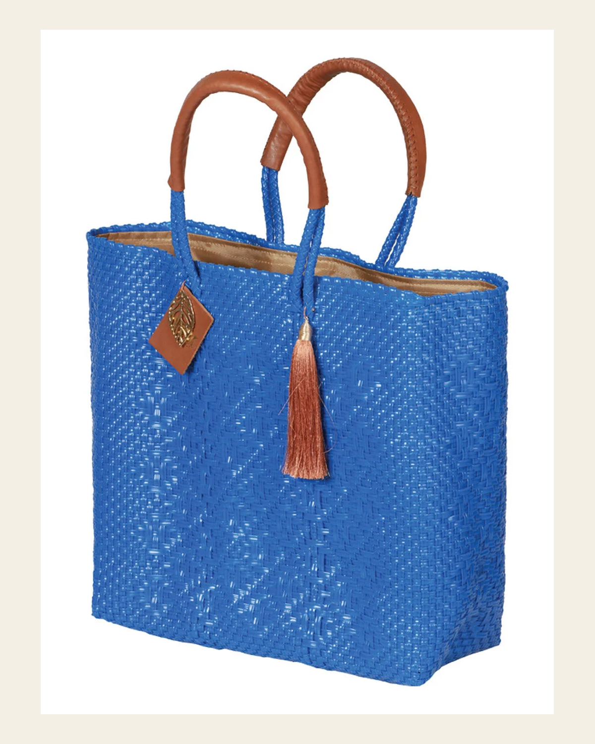 Artisanal Handbag 100% Polyethylene Royal Blue 602119 on a warm cream background