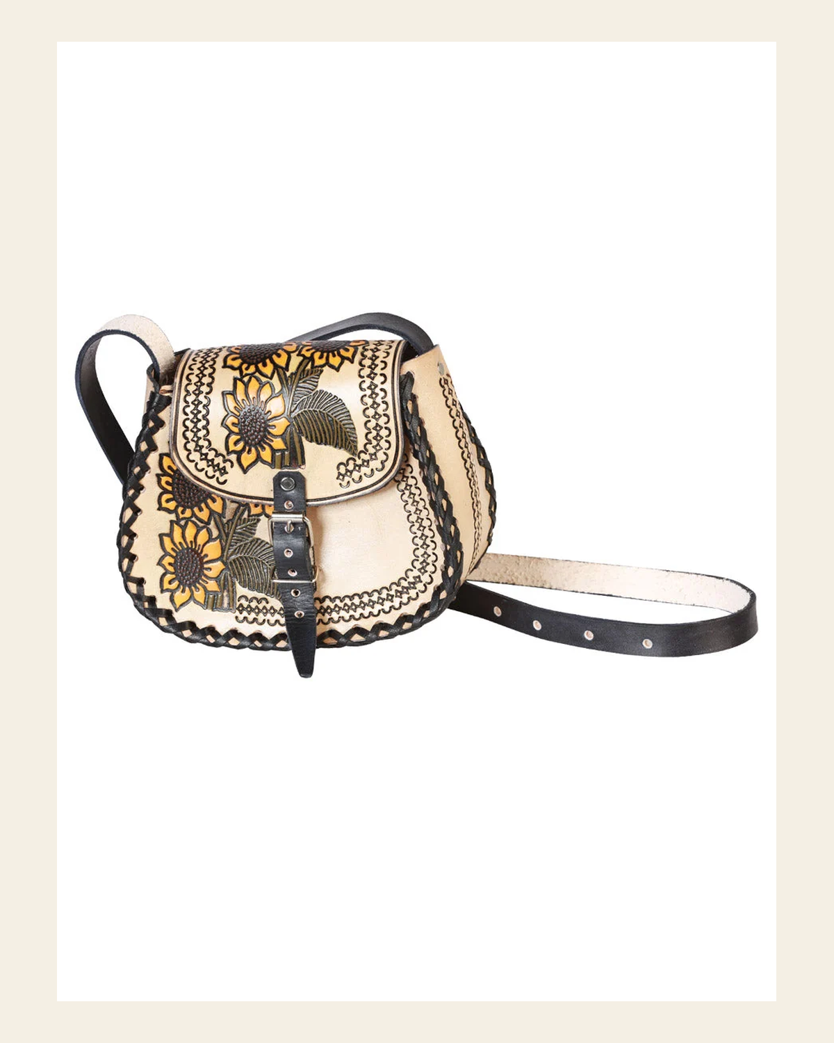 Artisanal Handbag Leather Natural 603677 on a warm cream background