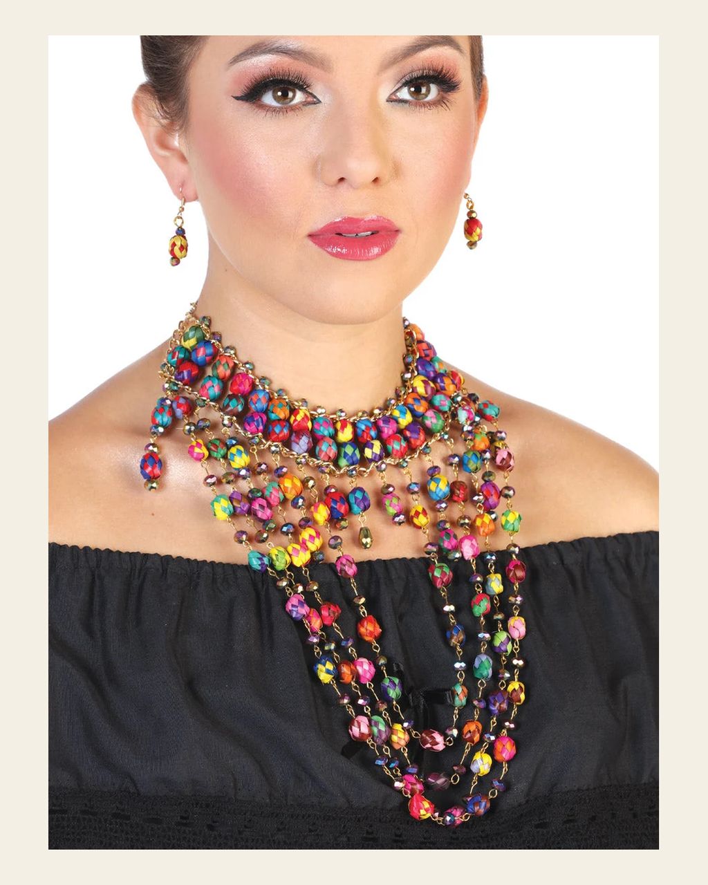 Artisanal Set Earrings-Necklace Palm Multicolor 602378 on a warm cream background