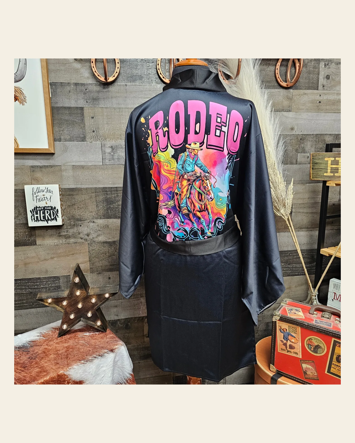 Baha Ranch Pink Rodeo Women's Lounge Kimono Robe on a warm cream background